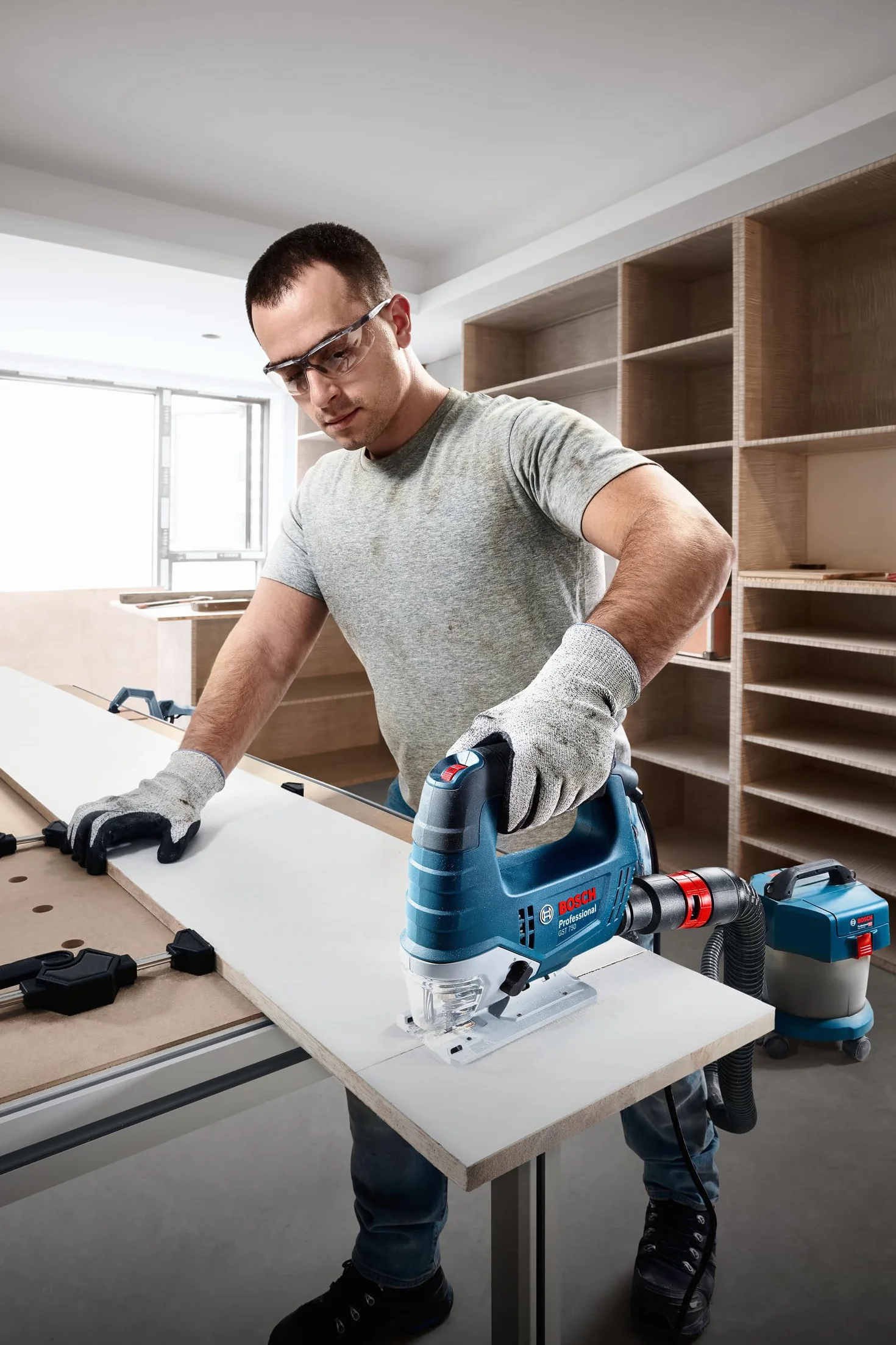 Bosch Professional Wyrzynarka GST 750 520W SDS Uchwyt Brzeszczotu T 111 C
