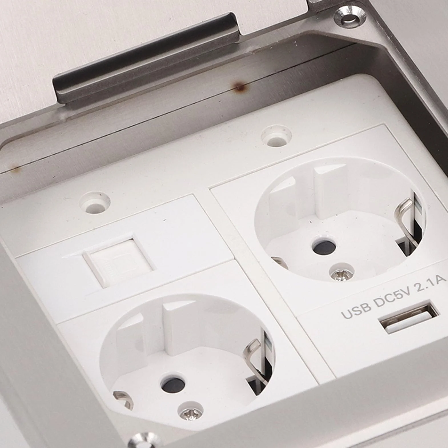 Podłogowa Skrzynka Wyjściowa, 2500W 16A 2 Gniazda 1 Port USB 1 Port Komputera Wpuszczane Gniazdo Podłogowe Wodoodporny Wielofunkcyjny Pudełko z Gniazdkiem Elektrycznym dla