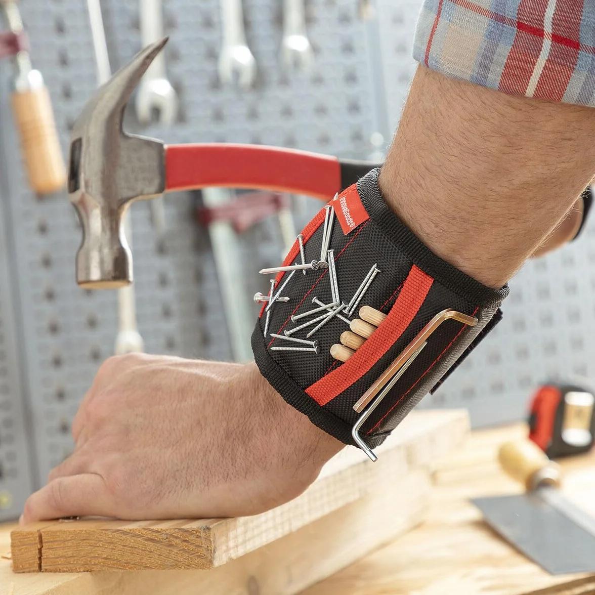 InnovaGoods® Opaska magnetyczna na nadgarstek Wristool do majsterkowania