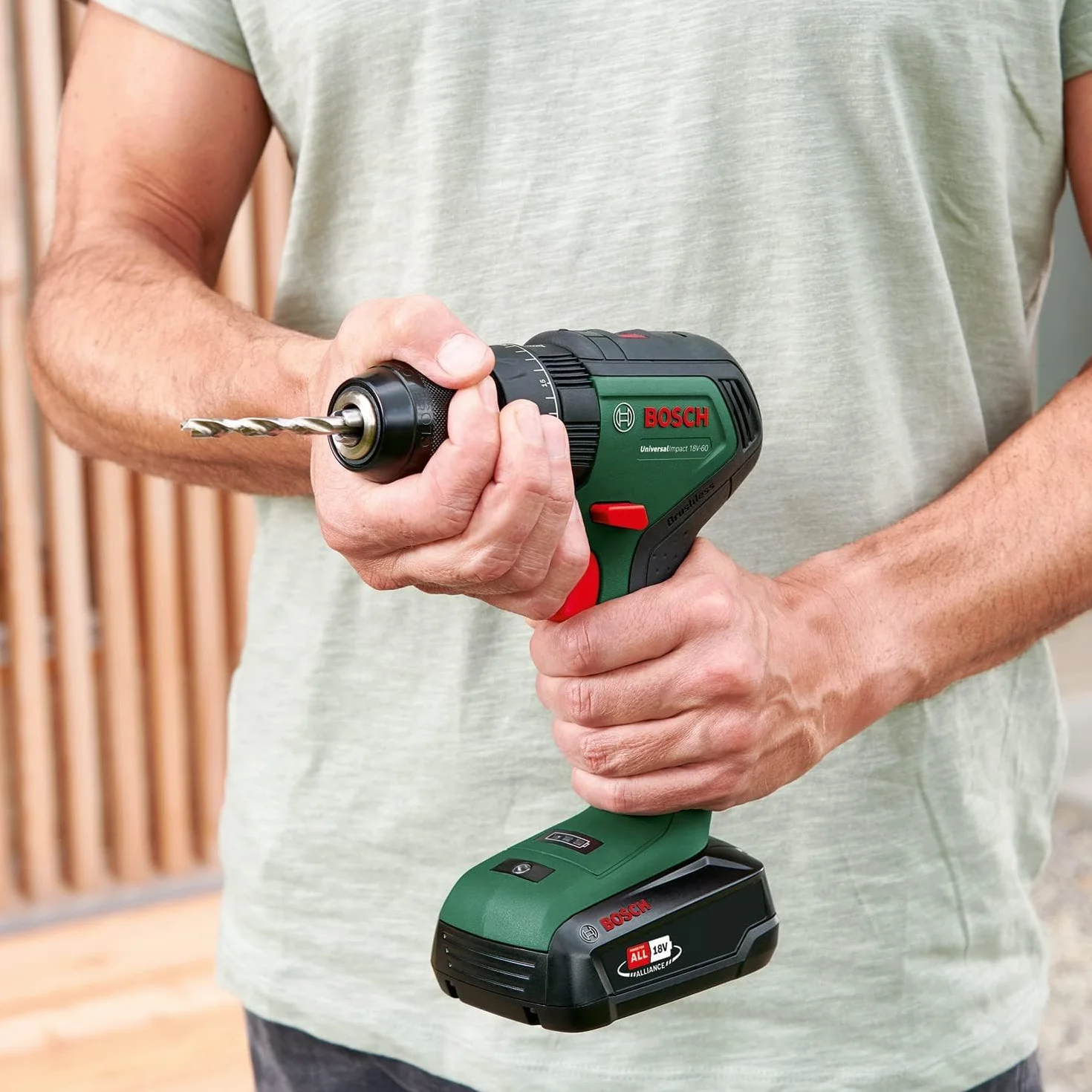 Bosch Universalimpact 18V-60 Wiertarka, 5,6 x 16,5 x 23,2 cm, 1 kg