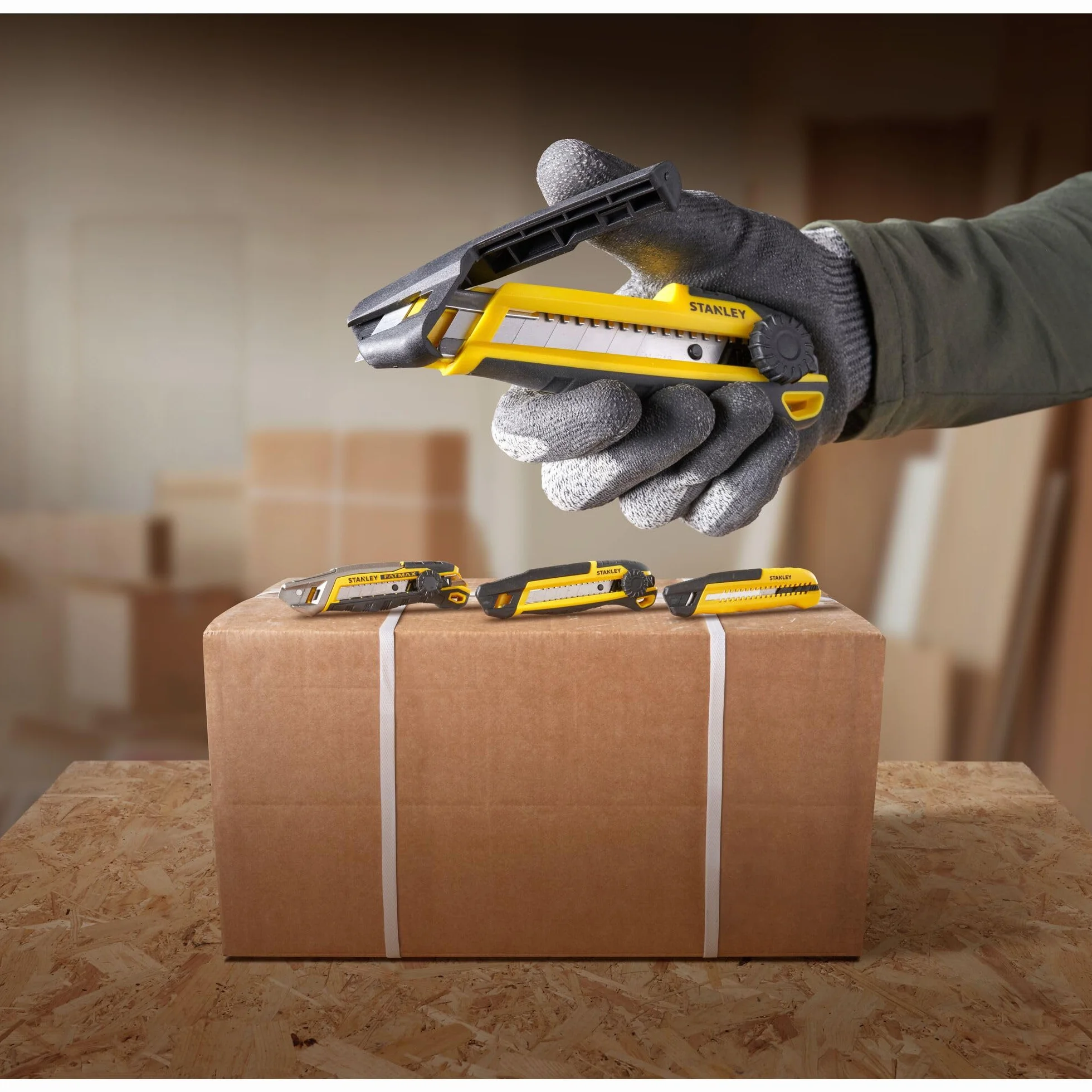 STANLEY Nóż do cięcia 18 mm STHT10500-0
