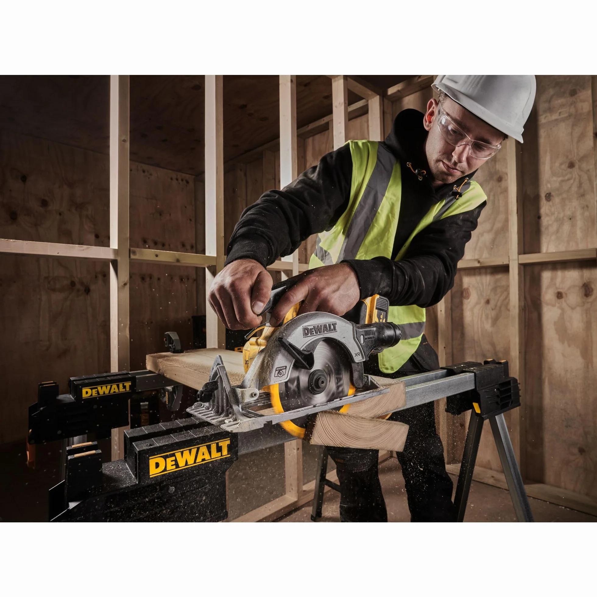 DEWALT DCS565N-XJ 18V XR 165mm piła tarczowa akumulatorowa