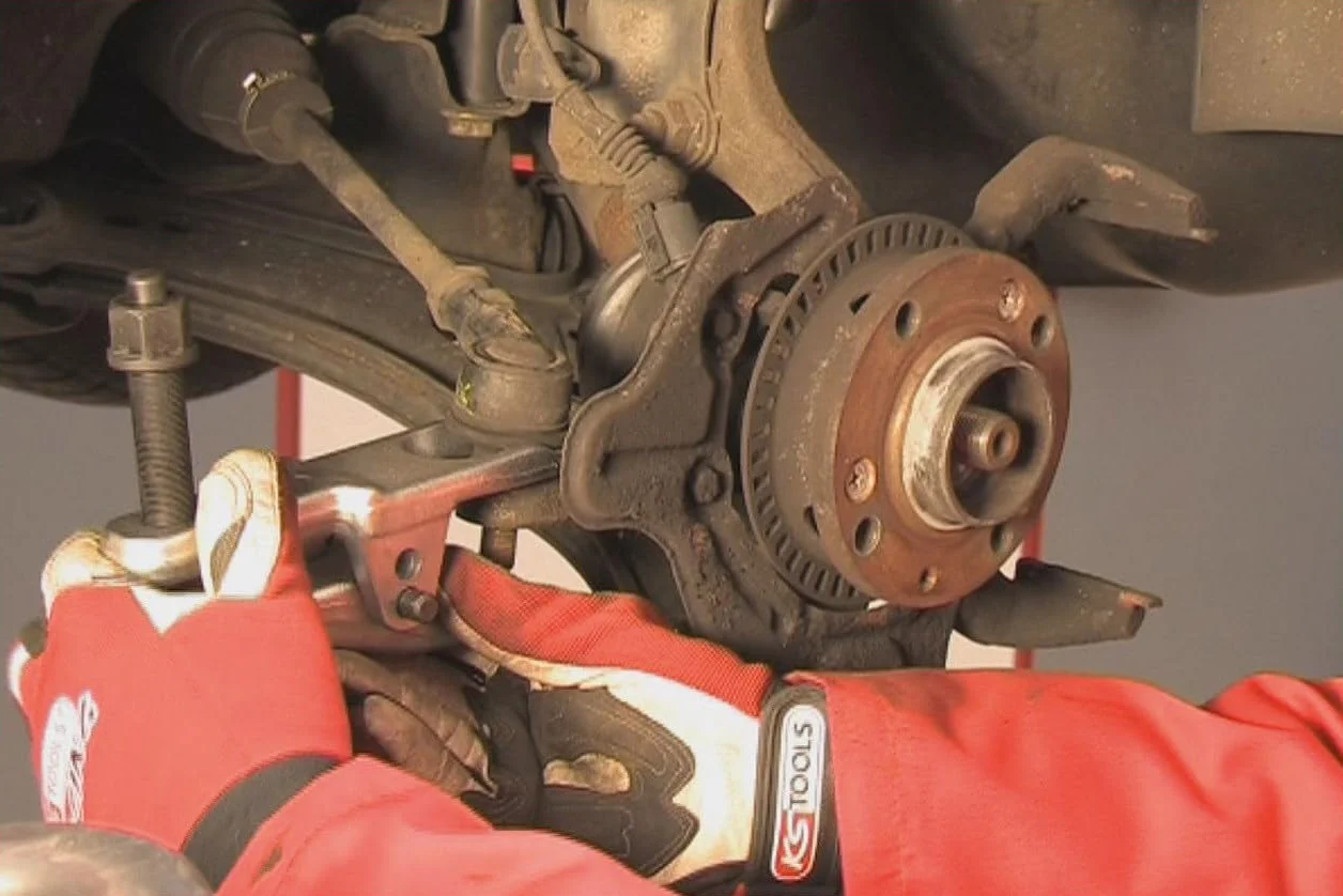 KS Tools 700.5610 Uniwersalny wyciskacz do sworzni i koncówek M16x90 z 2-stopniową regulacją