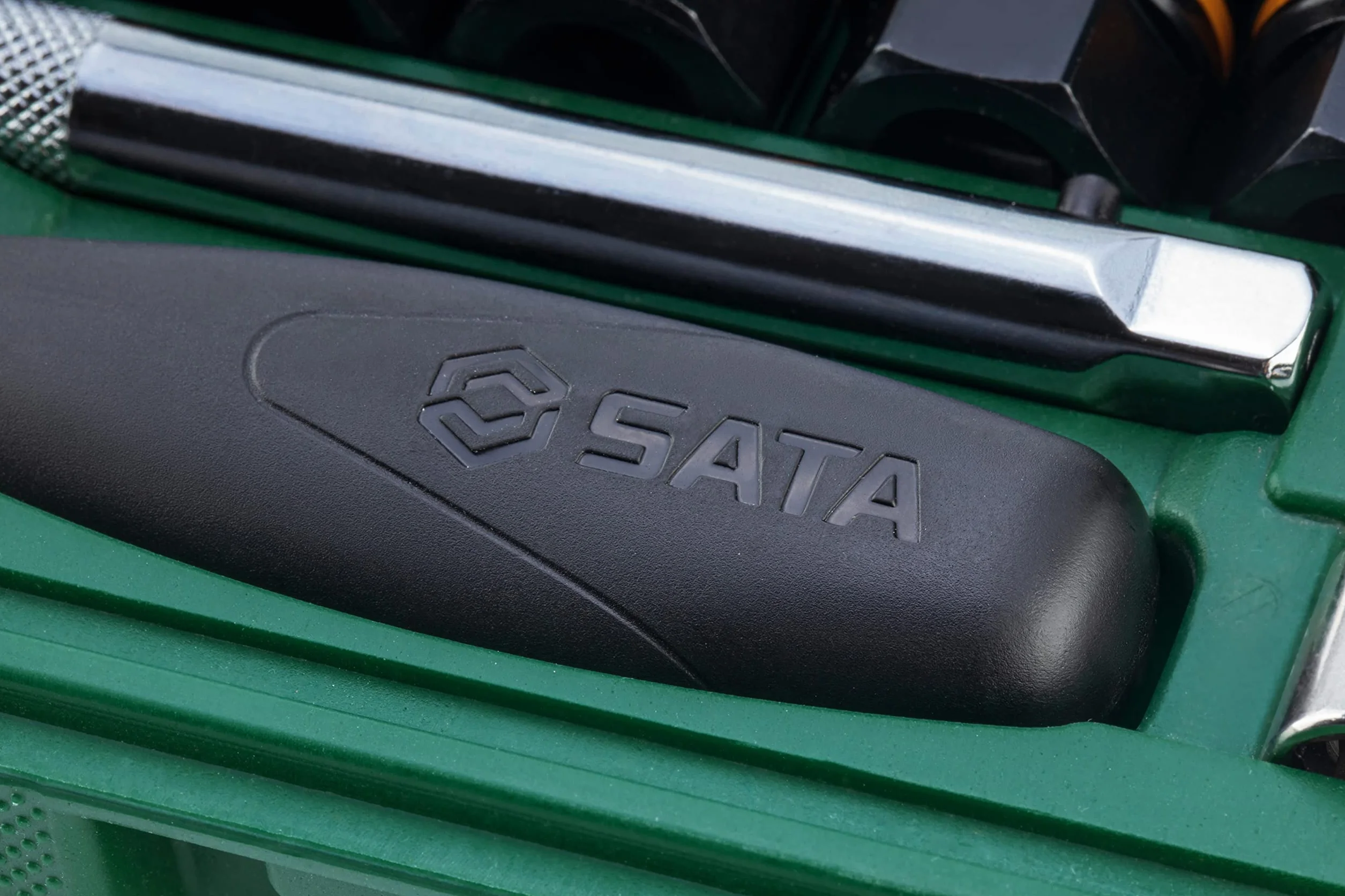 SATA ST09137 Zestaw do odciągania śrub i nakrętek 13 szt. 1/10.2 cm i 3/20.3 cm