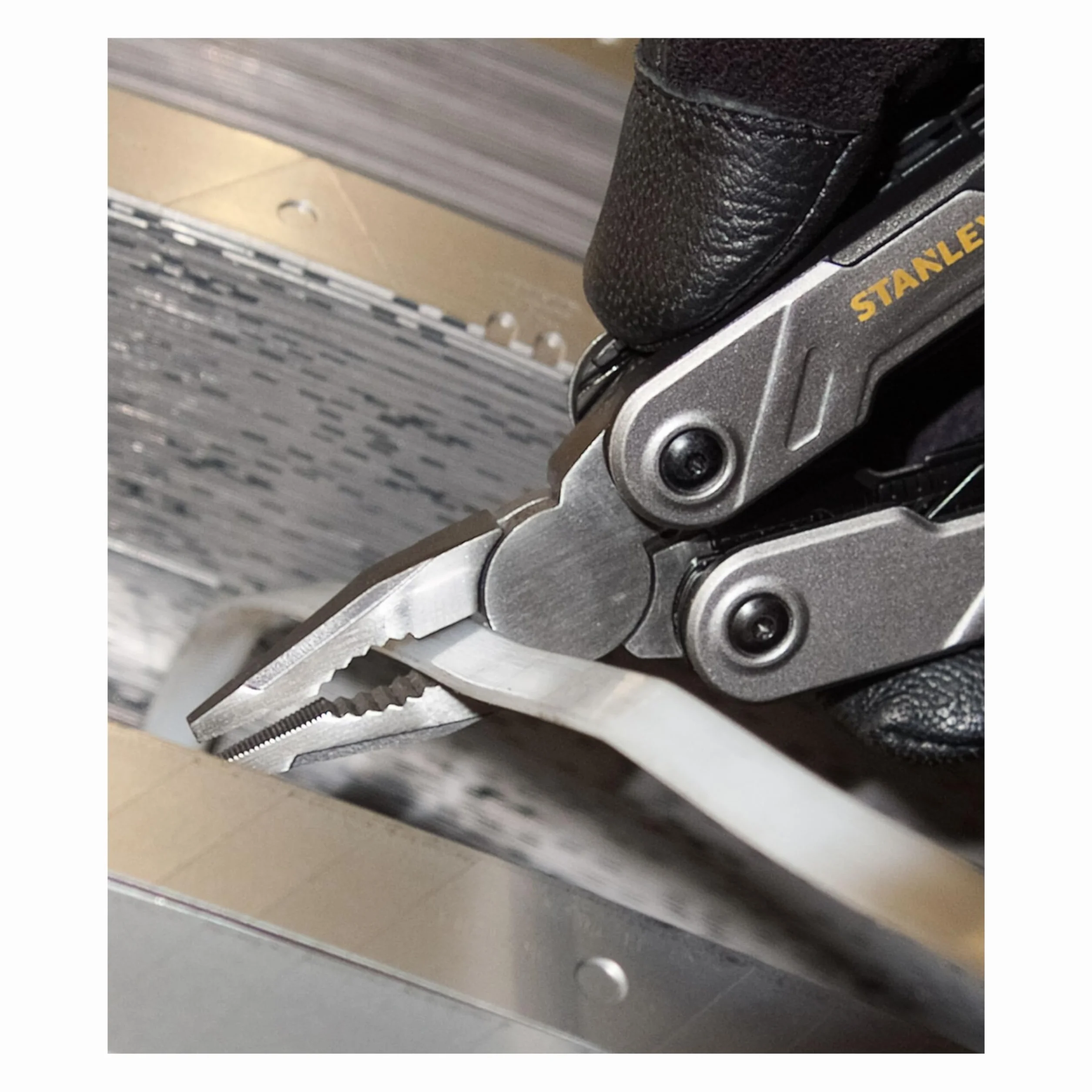 STANLEY FATMAX FMHT0-72414 Multiherramientas 16 en 1