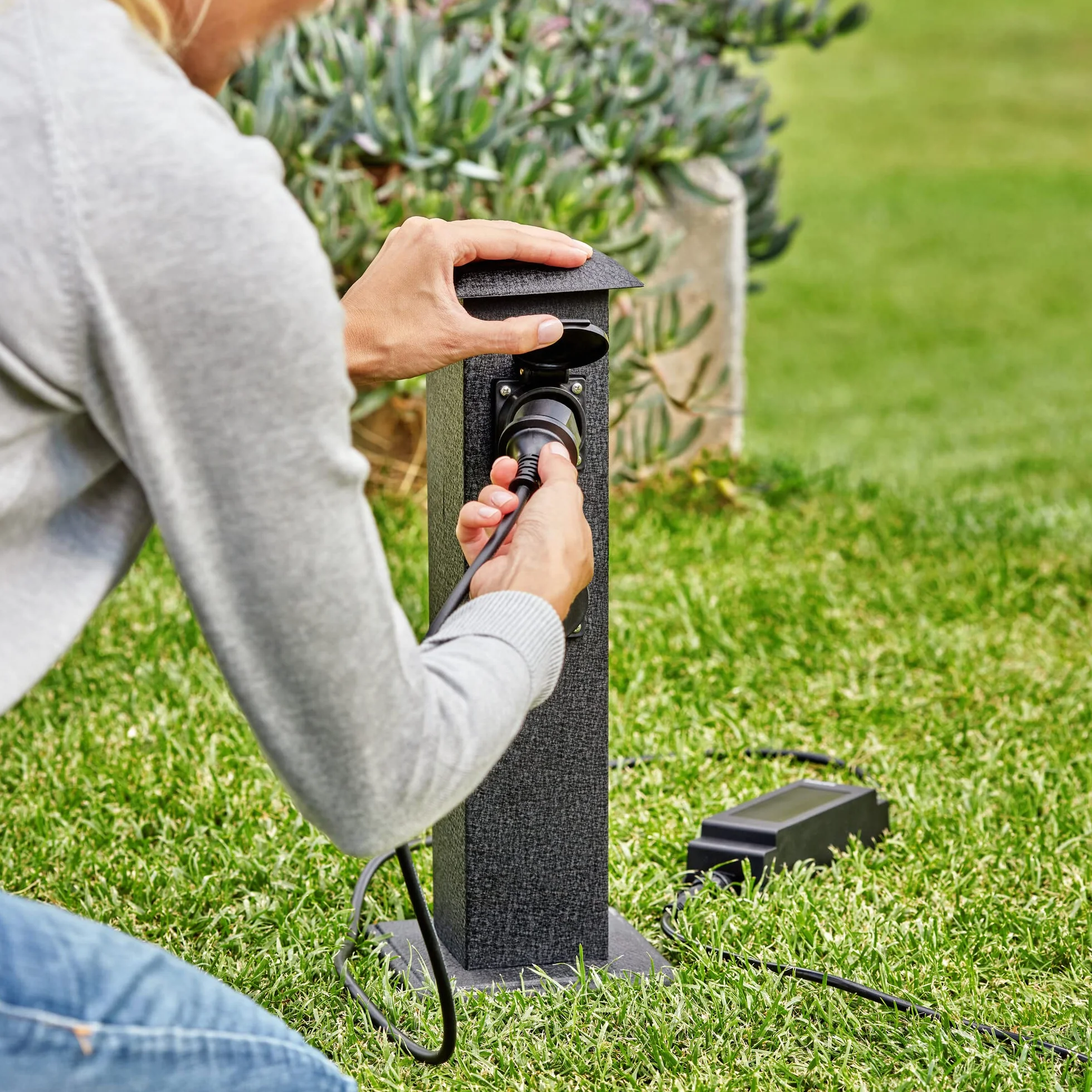 Philips LED GardenLink Zewnętrzny zasilacz 48W 12V IP67