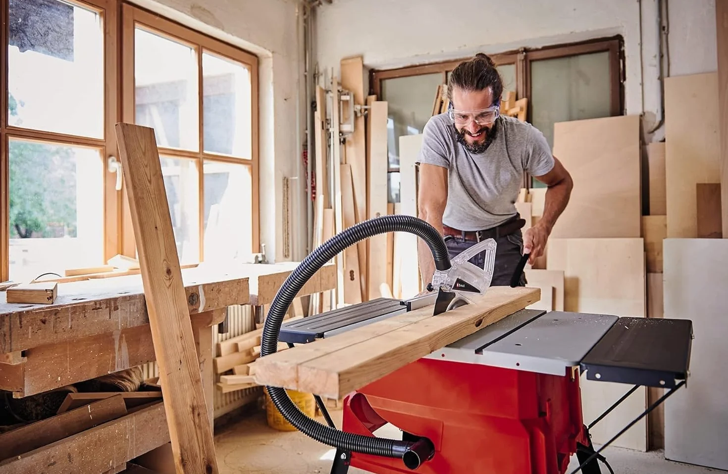 Einhell Pilarka stołowa TC-TS 2025/2 U 2000 W