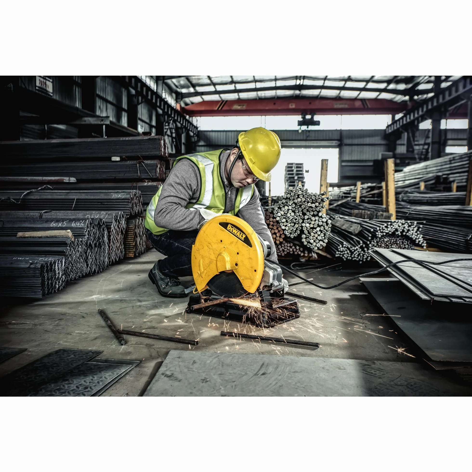 DeWalt Przecinarka do Metalu Sieciowa 355mm 2200W D28730