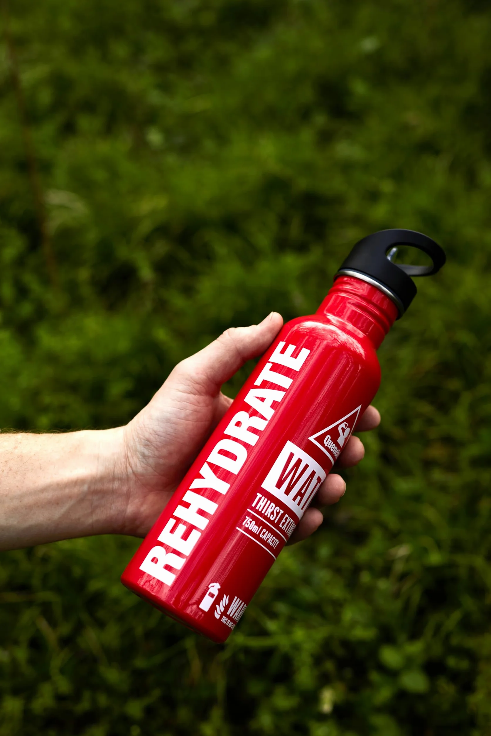 Gentlemen's Hardware Gaśnica ze stali nierdzewnej butelka na wodę 750 ml