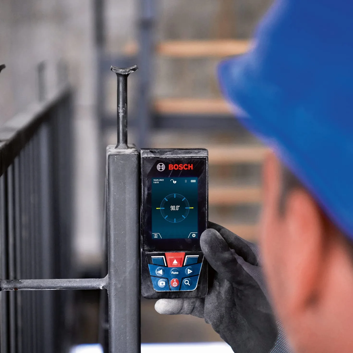 Dalmierz laserowy Bosch Professional GLM 150-27 C z kamerą, akumulator 3,6 V, zasięg 150 m, IP54