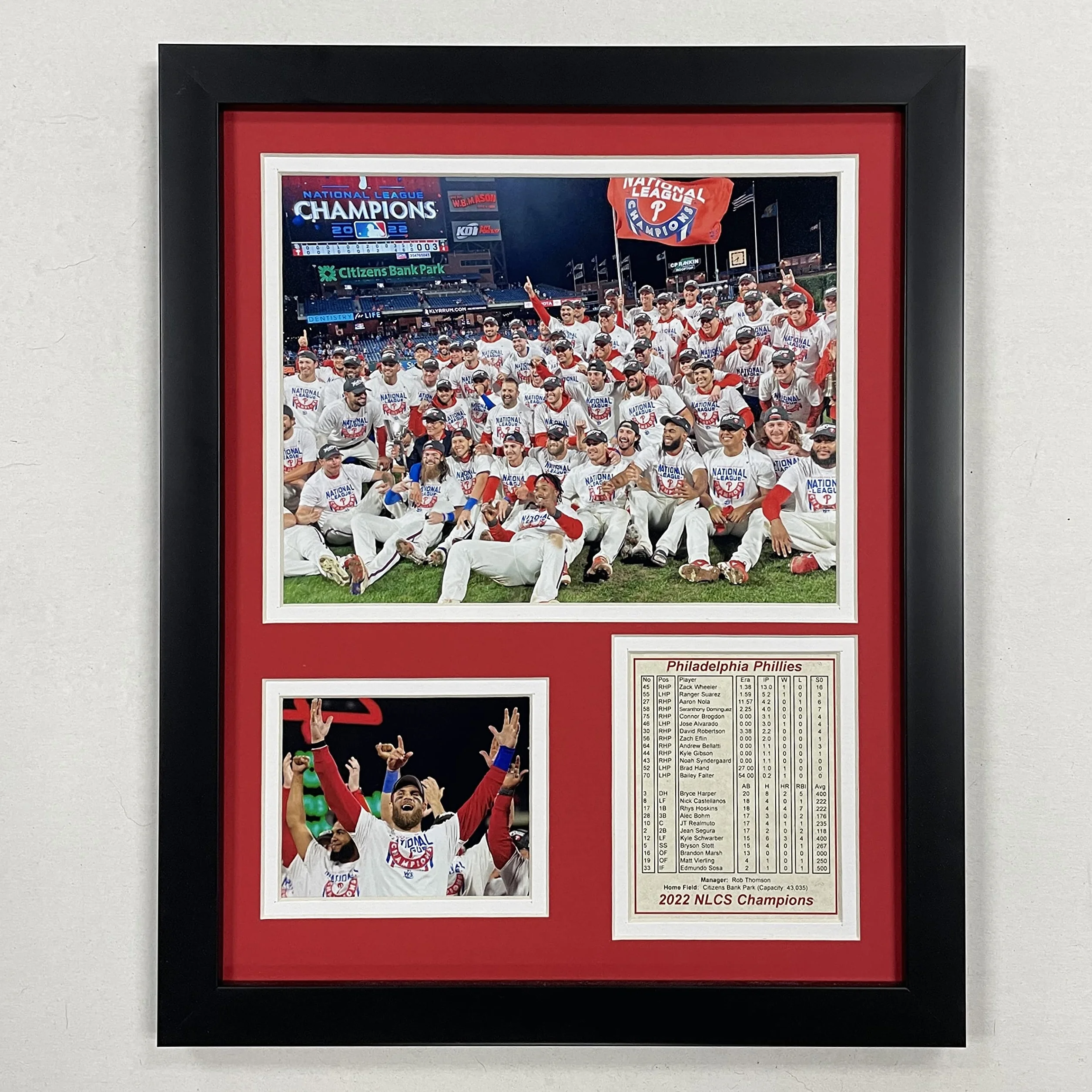 Legends Never Die, Inc. Philadelphia Phillies 2022 NLCS Champions | Oprawiony kolaż fotograficzny 30 cm x 38 cm