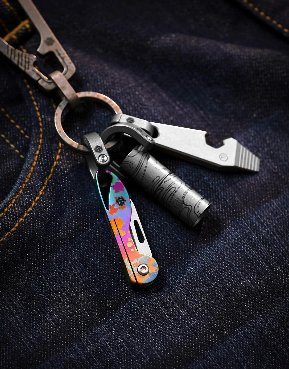 KeyUnity KK05 składany nóż tytanowy EDC z dziurką na klucz, lekki nóż do breloka camping