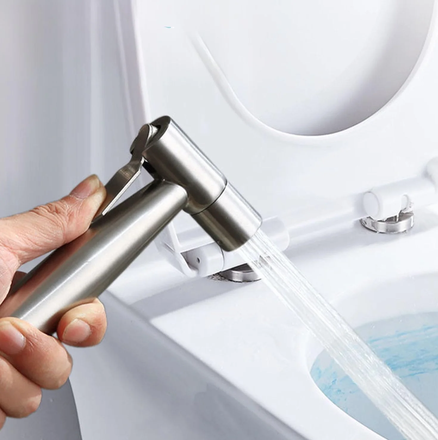 Bidet ze stali nierdzewnej, słuchawka prysznicowa, regulowany rozpylacz, rura i hak