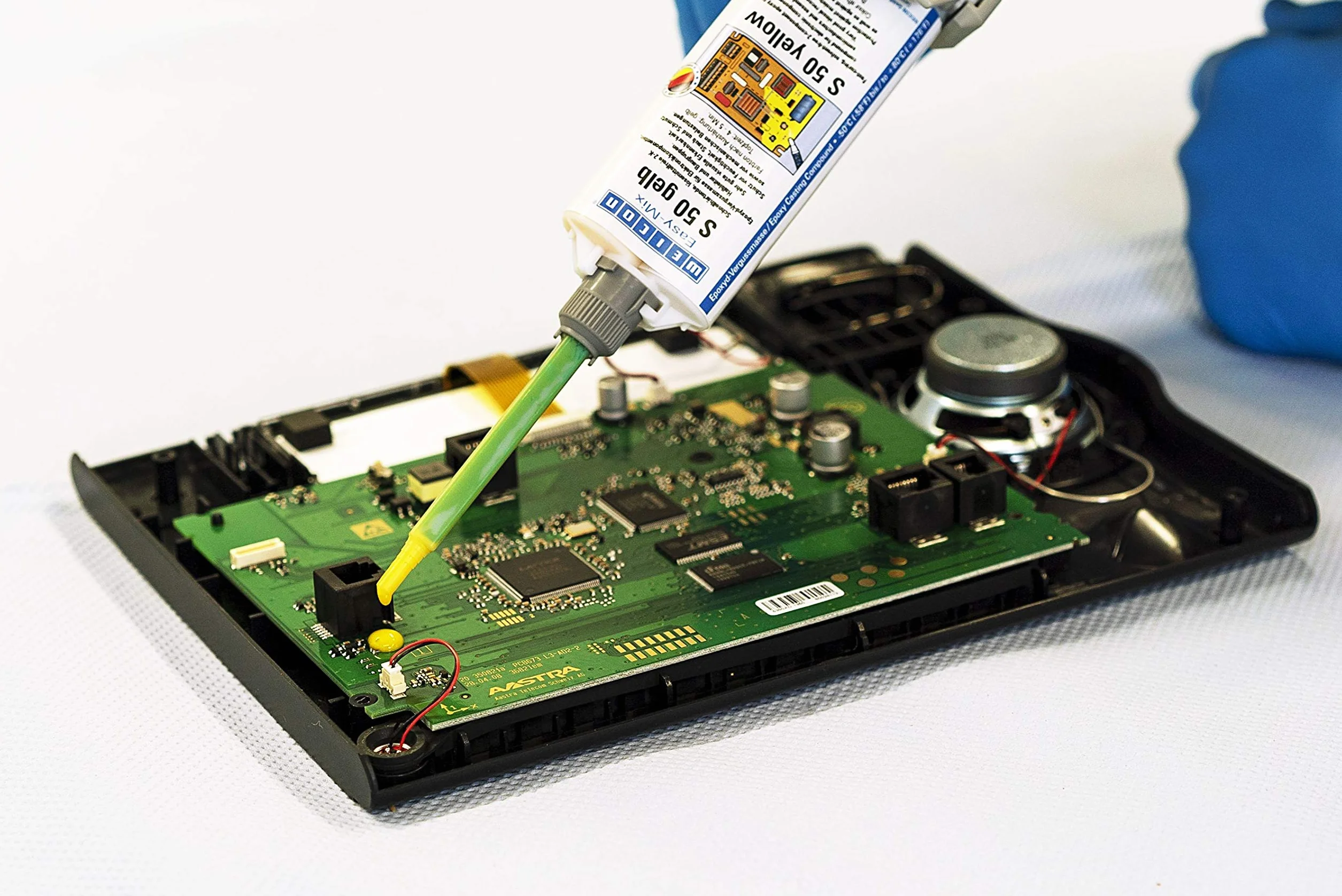 Weicon 10651050 Easy-Mix S 50 żółta, 2-K epoksydowa masa odlewnicza do komponentów elektronicznych