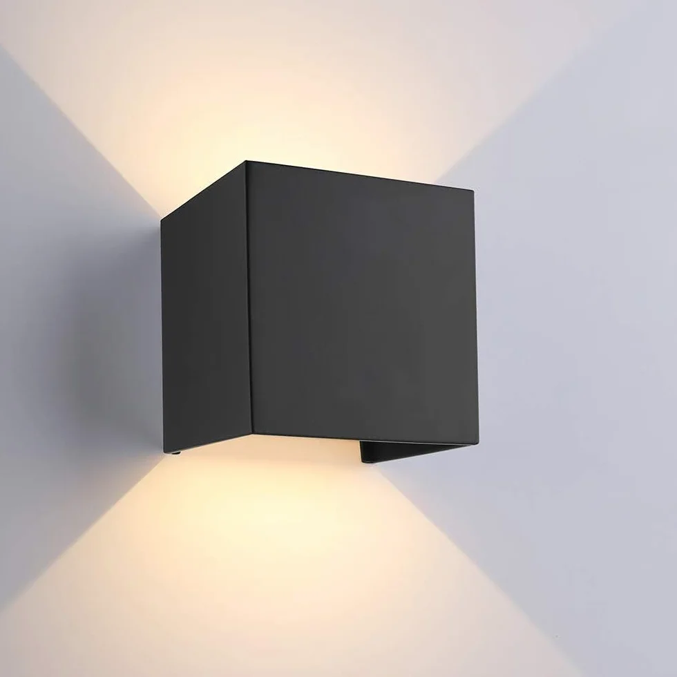 ERWEY LED kinkiet zewnętrzny IP54 12W regulowany czarny