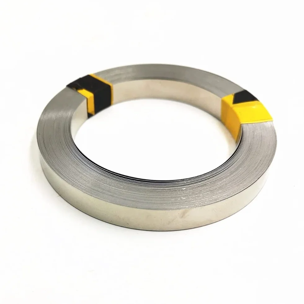Niklowany stalowy pasek 0,1 mm x 5 mm 10 m do zgrzewania punktowego baterii
