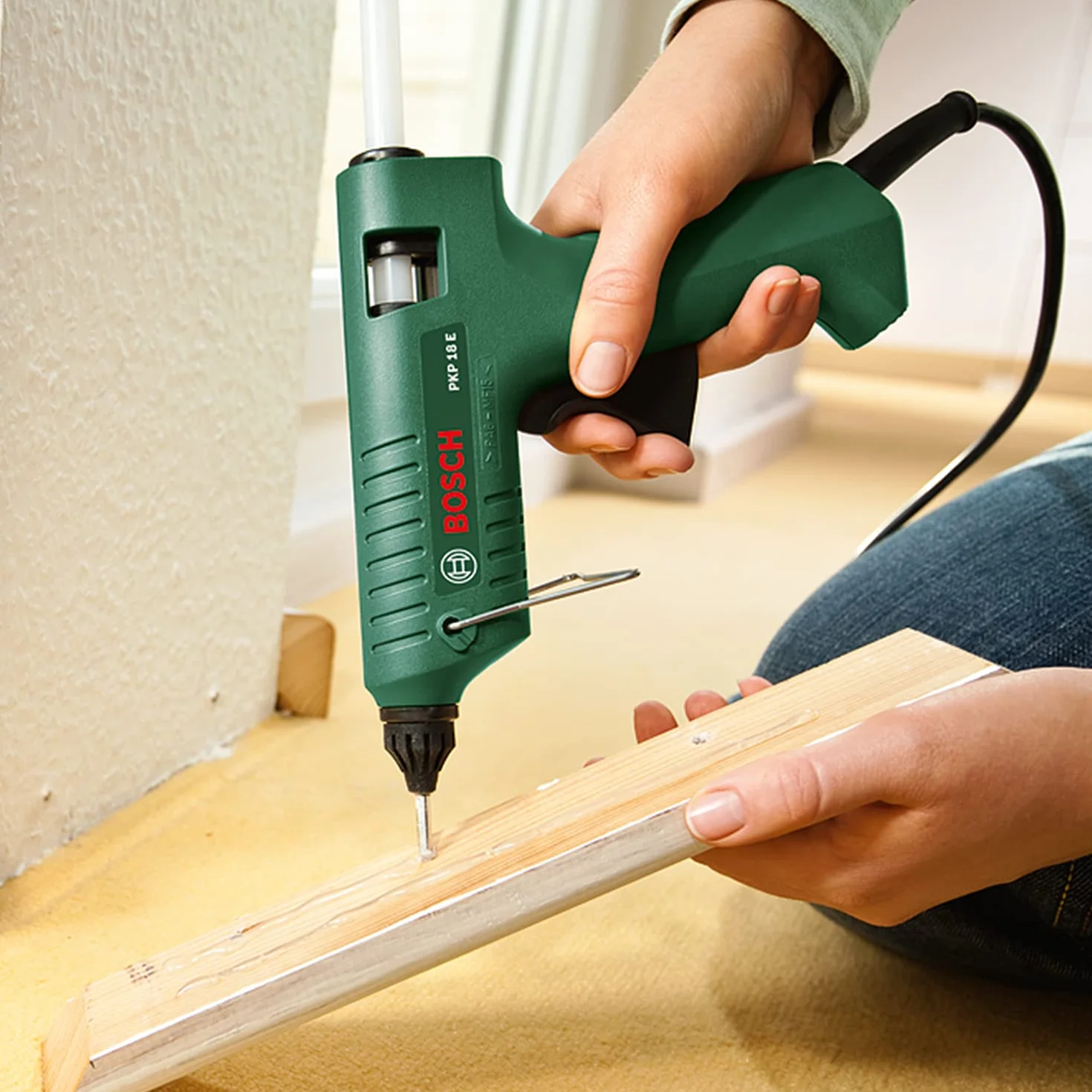 Bosch Pistolet do Klejenia 240 V Zielony