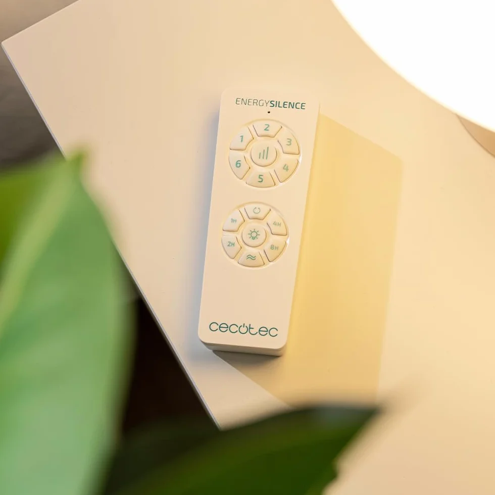 Cecotec EnergySilence Aero 4280 wentylator sufitowy z wysuwanymi skrzydłami i lampą, niewidzialny, biały, 40 W, średnica 106 cm, timer, 3 odcienie światła, funkcja lata/zima