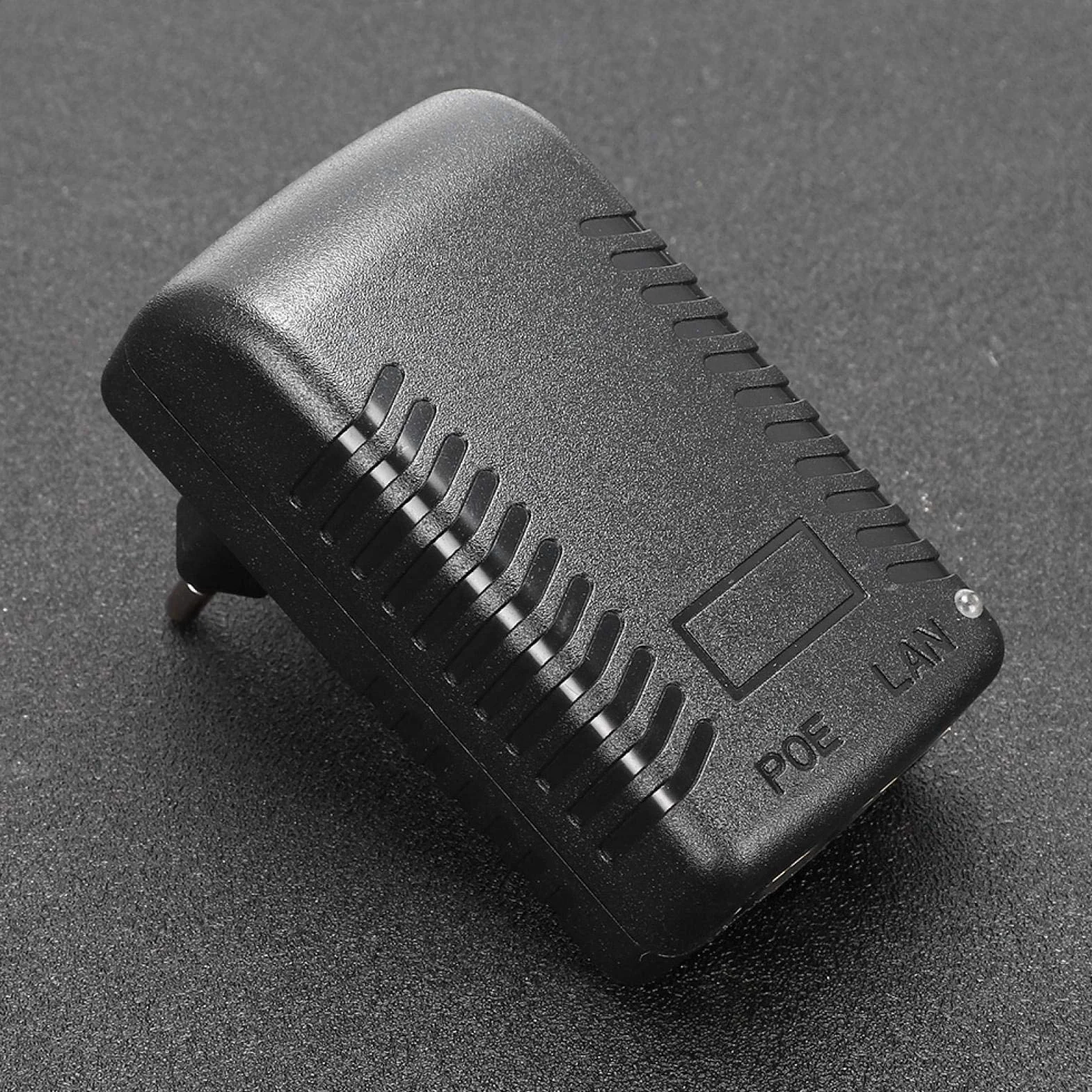 Wtyczka POE adapter wtryskiwacza antypoślizgowa ekologiczna obudowa zewnętrzna
