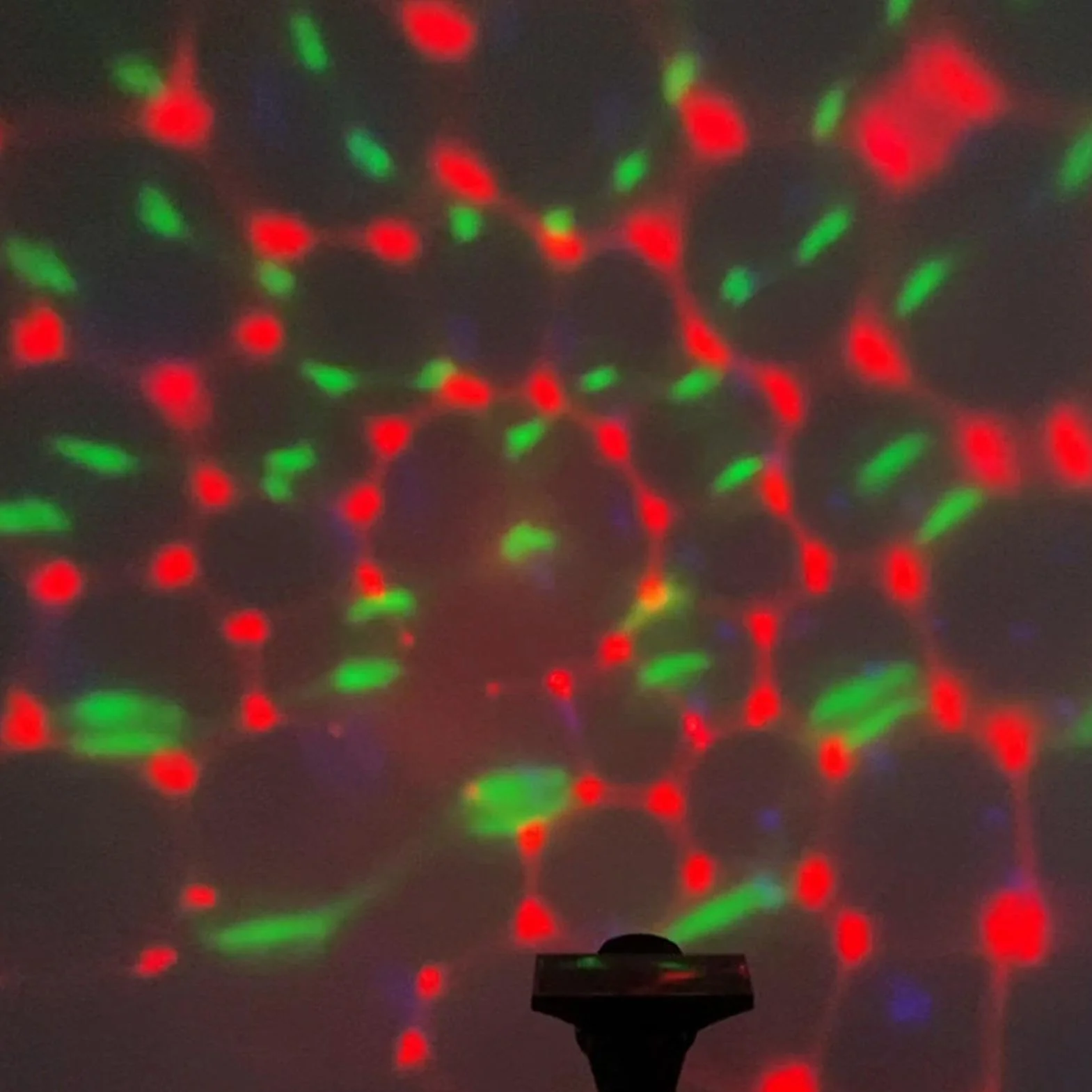 Solarne światła projektora zewnętrznego, solarne oświetlenie projektora bożonarodzeniowego, wodoodporny reflektor słoneczny, świąteczne oświetlenie zewnętrzne LED, wodoodporne wielokolorowe światło