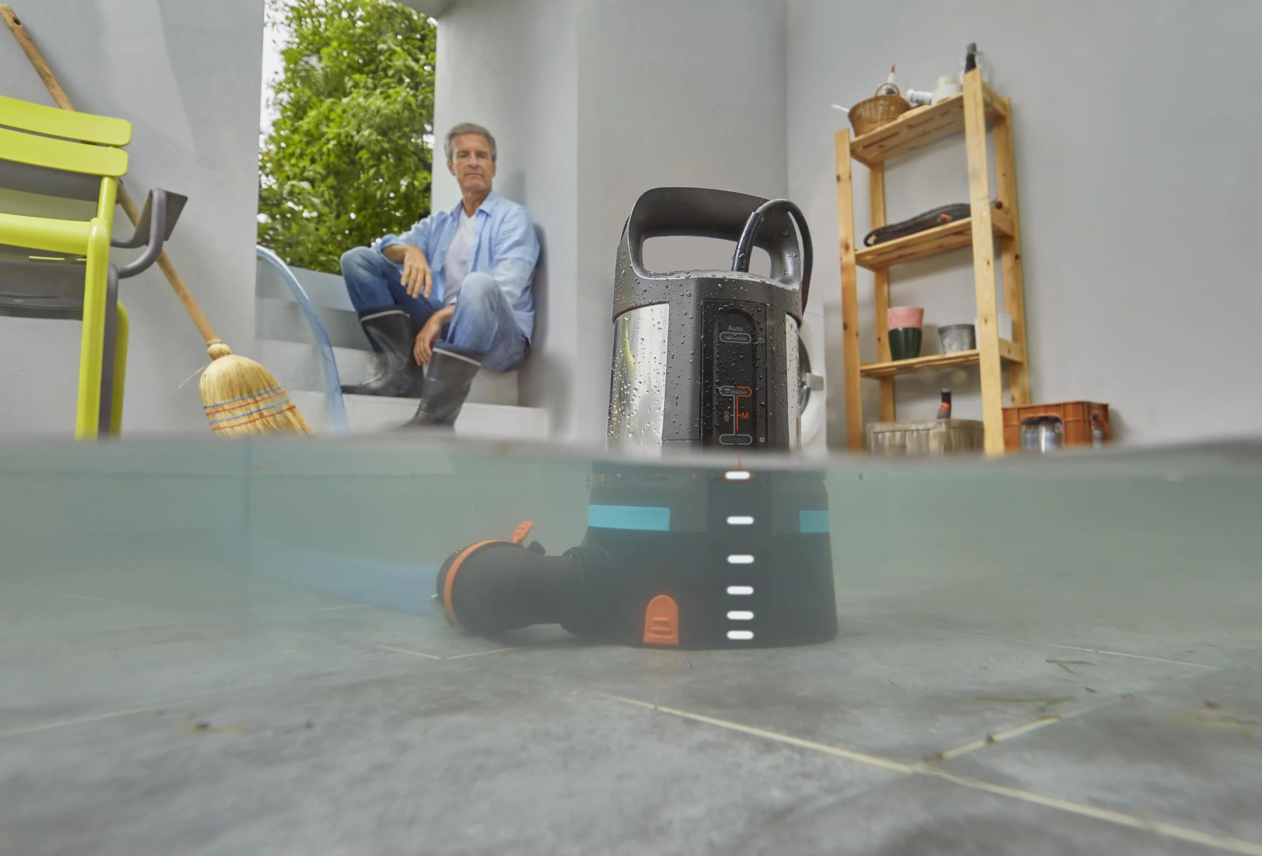 Gardena pompa zanurzeniowa 11000 aquasensor 450 W do czystej wody