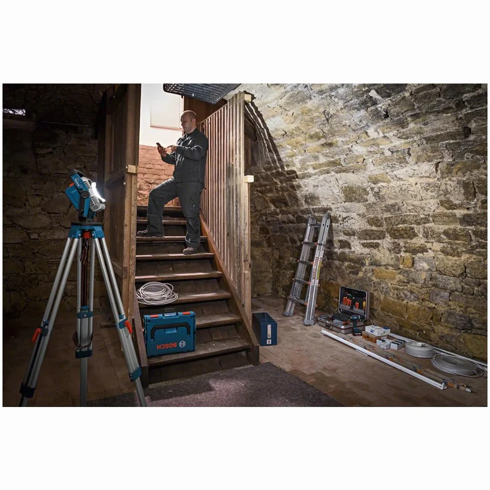 Bosch Professional GLI 18V-2200 C akumulatorowa lampa budowlana 18V 2200 lm