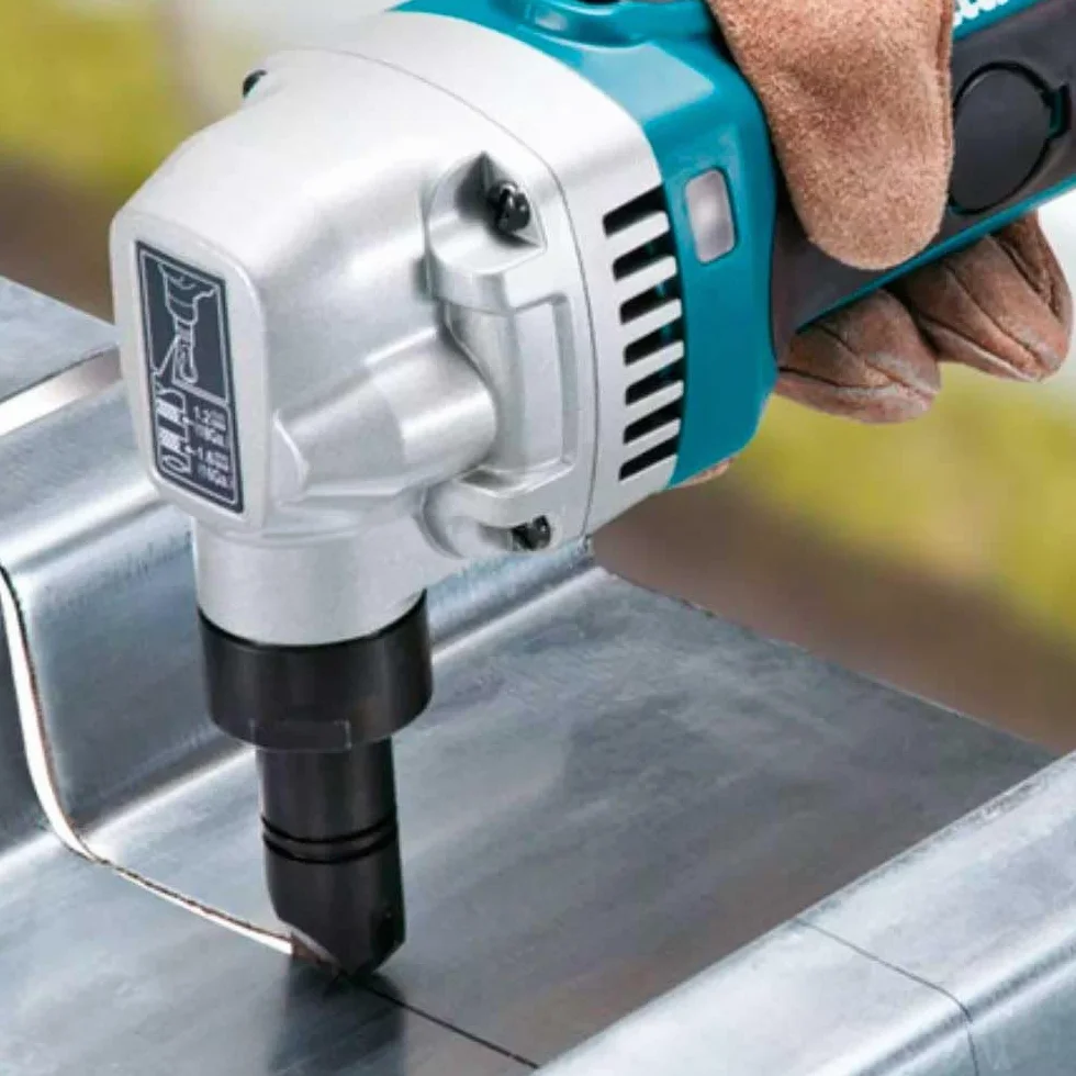 Makita DJN161Z Akumulator 18V 50W Niebieski