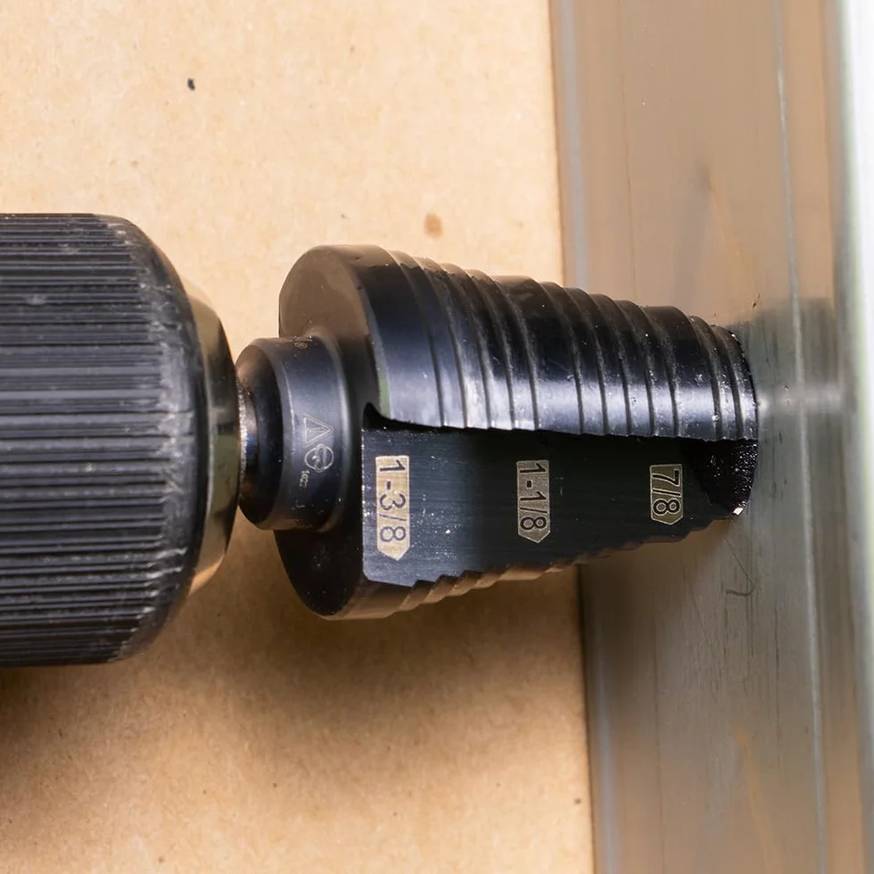 KLEIN TOOLS Wiertło stopniowe podwójne karbowane KTSB15 7/8 do 1-3/8 cala czarne