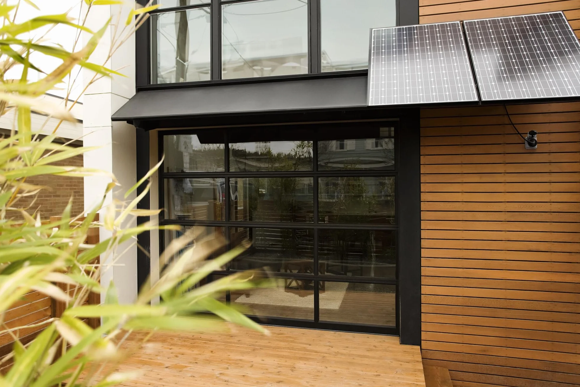 OSRAM SMART+ ZIGBEE Gniazdo zewnętrzne EU IP44 Czarny PP Kontrola zużycia energii Smart Home