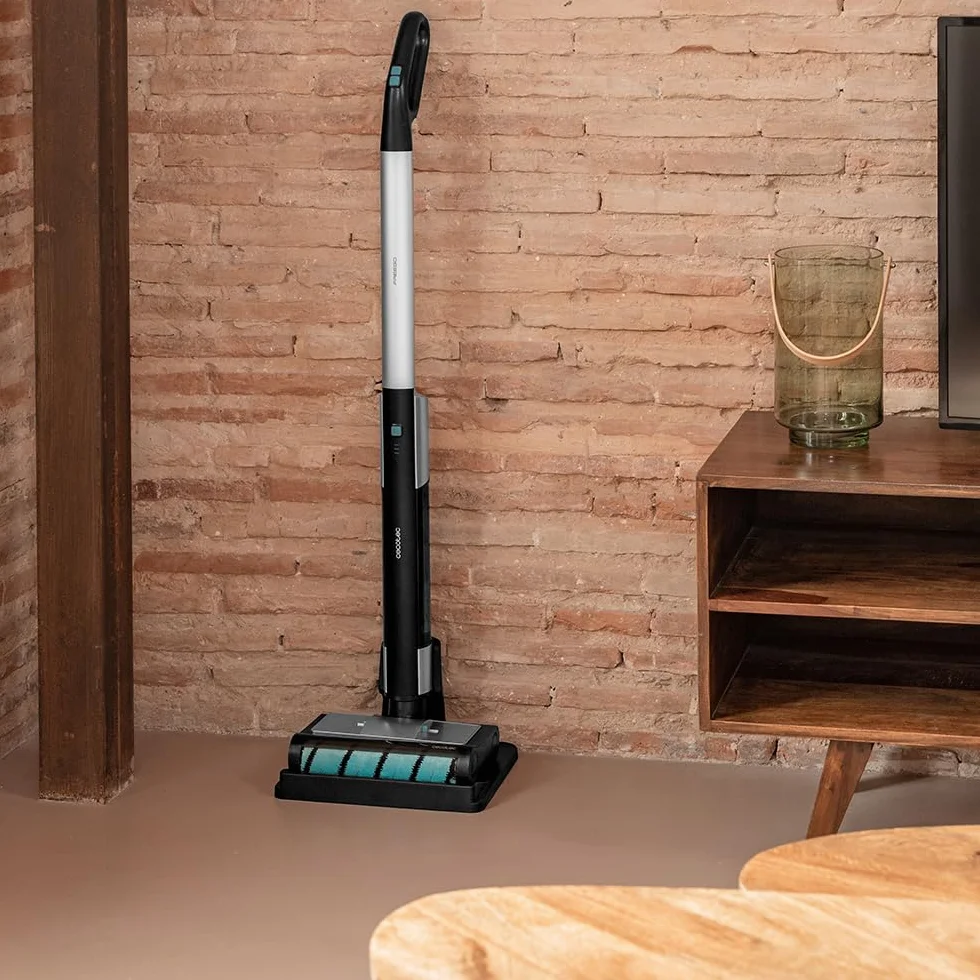 Cecotec 05862 Odkurzacz z 6 Ostrzami
