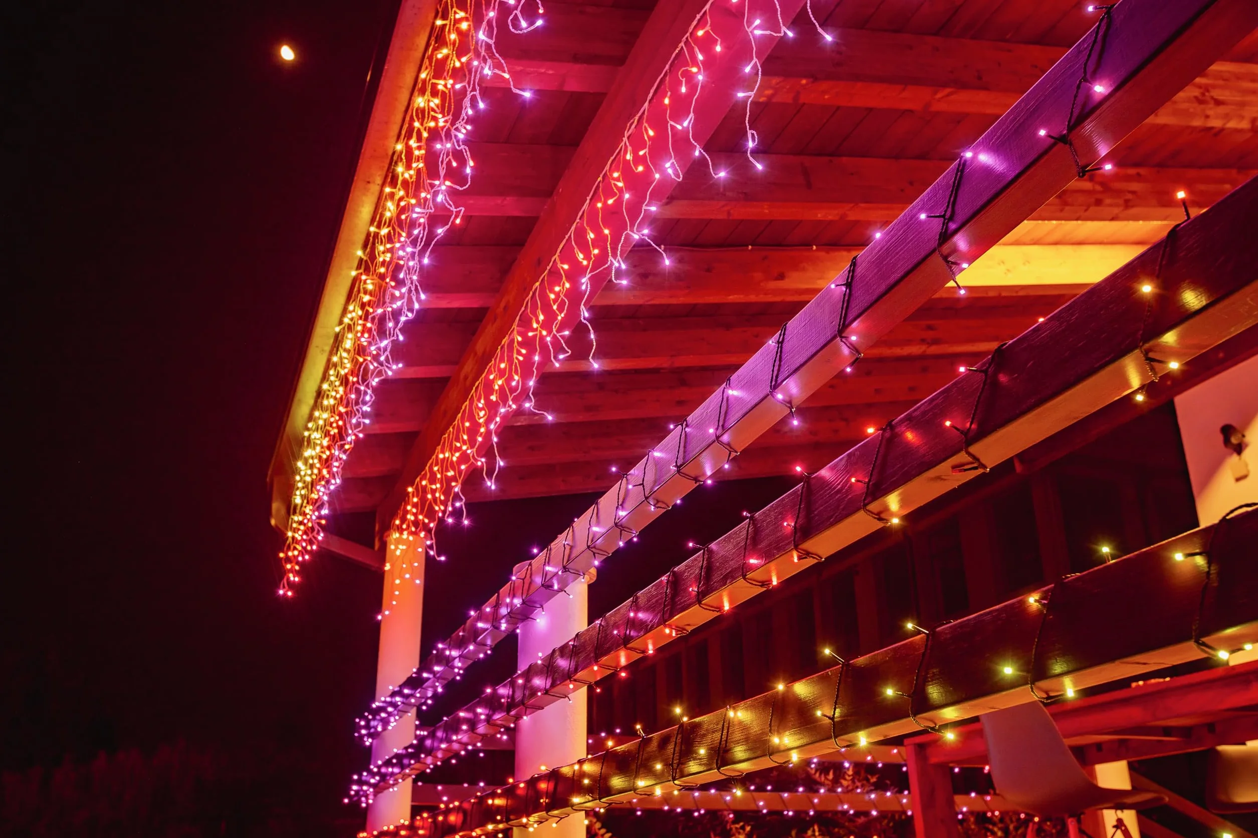 Twinkly Icicle Wiszące Lampki Choinkowe Wielokolorowy 190 Diod