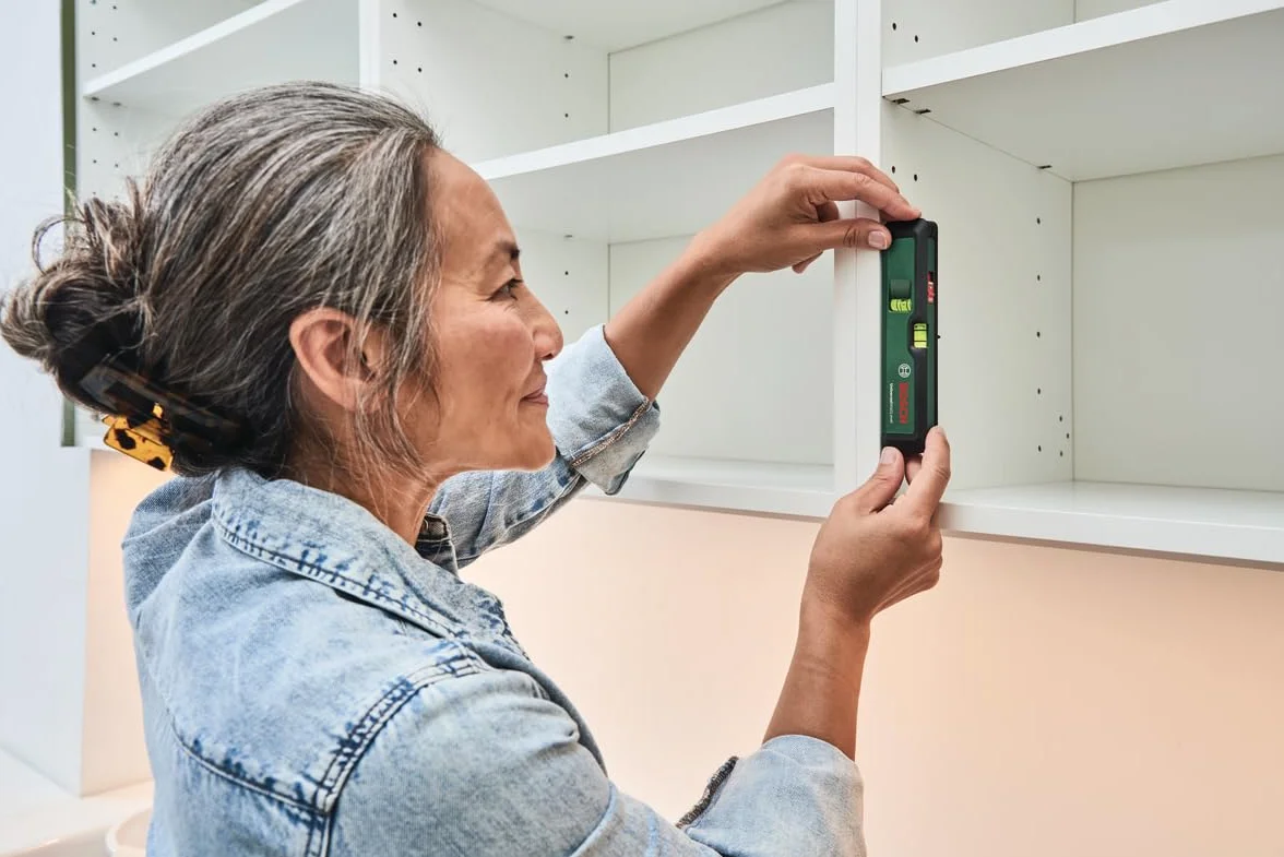 Bosch UniversalWallLevel Poziomica laserowa liniowa punktowa do 20 m