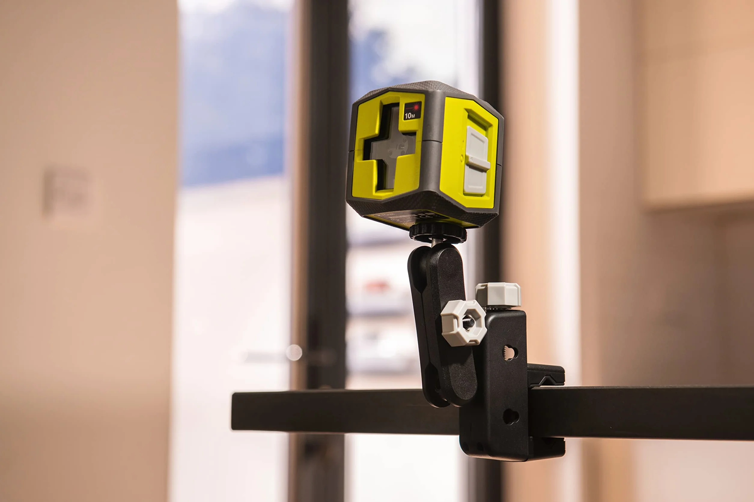 Ryobi Laser Czerwona Wiązka RBCLLR1 10M 15Hr Klasa II 635Nm <1Mw Dokładność 0,5 mm/M Samopoziomowanie ±3°