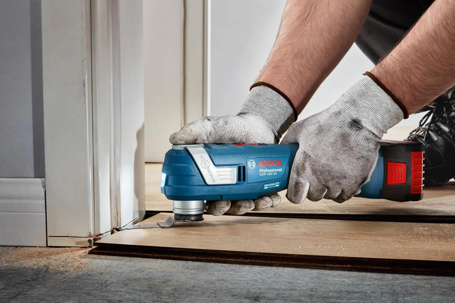 Bosch Professional System akumulatorowy 18V GOP 18V-34