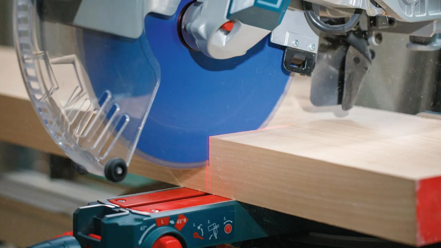 Bosch EXPERT Wood Tarcza pilarska do przewodowych ukośnic Ø mm Professional