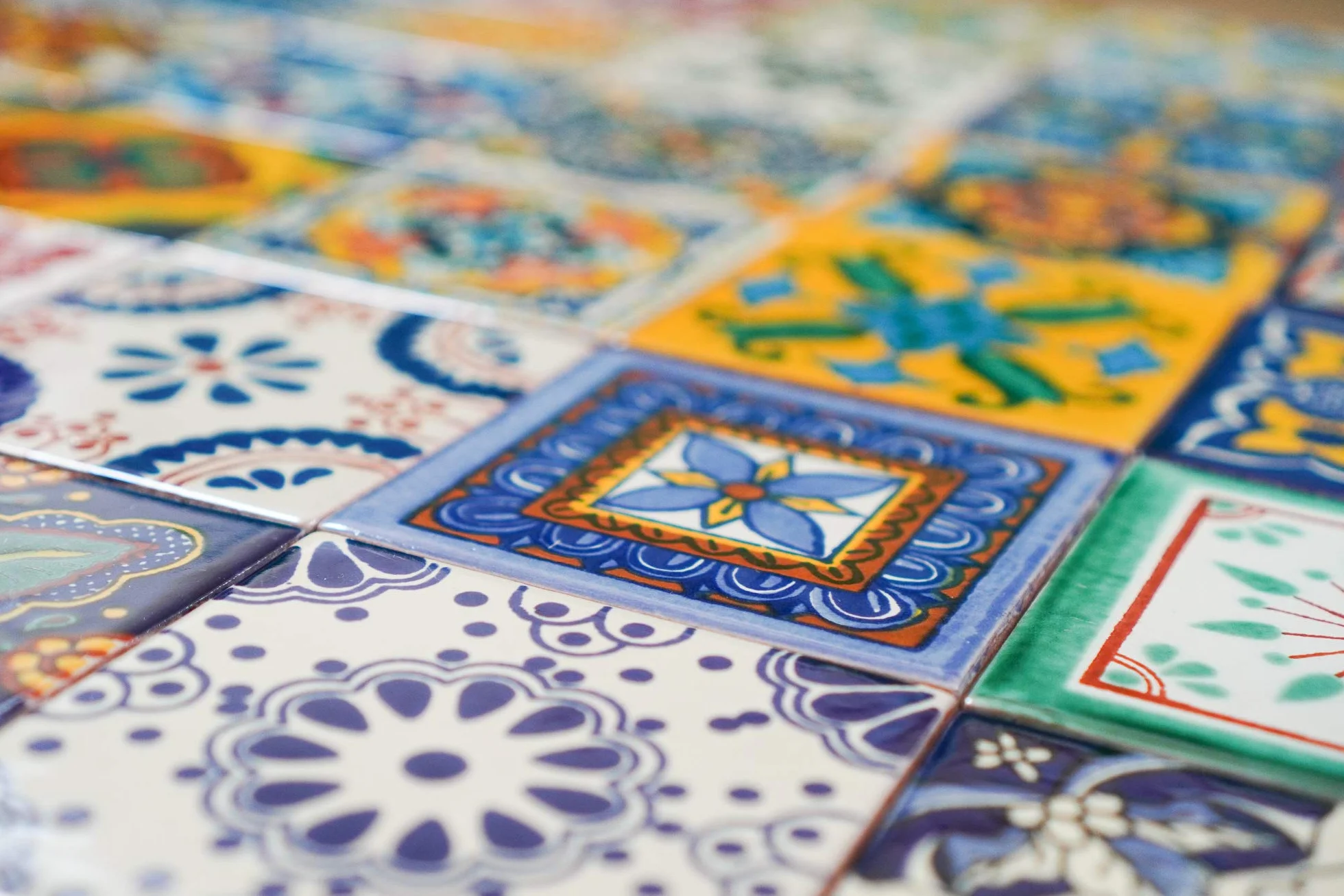 Zestaw 36 płytek Talavera 10,5 cm Aleatorio