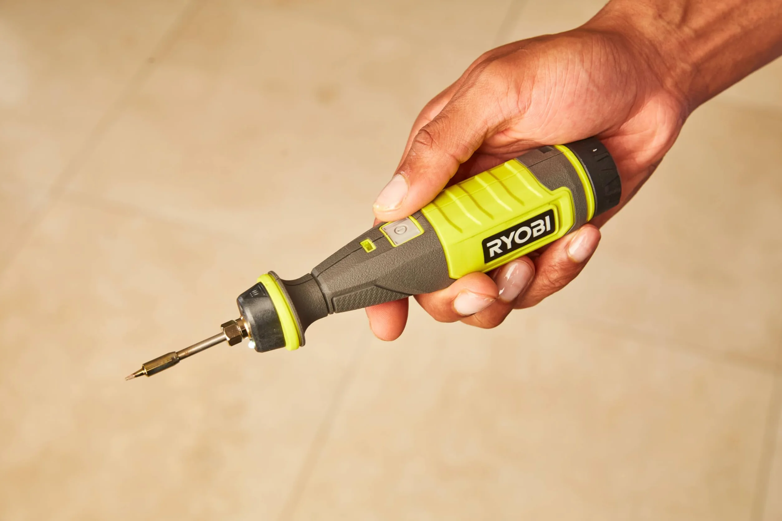RYOBI Lutownica 4V USB Lithium 480°C Kabel USB-C Bateria 2,0 Ah RSI4-120G