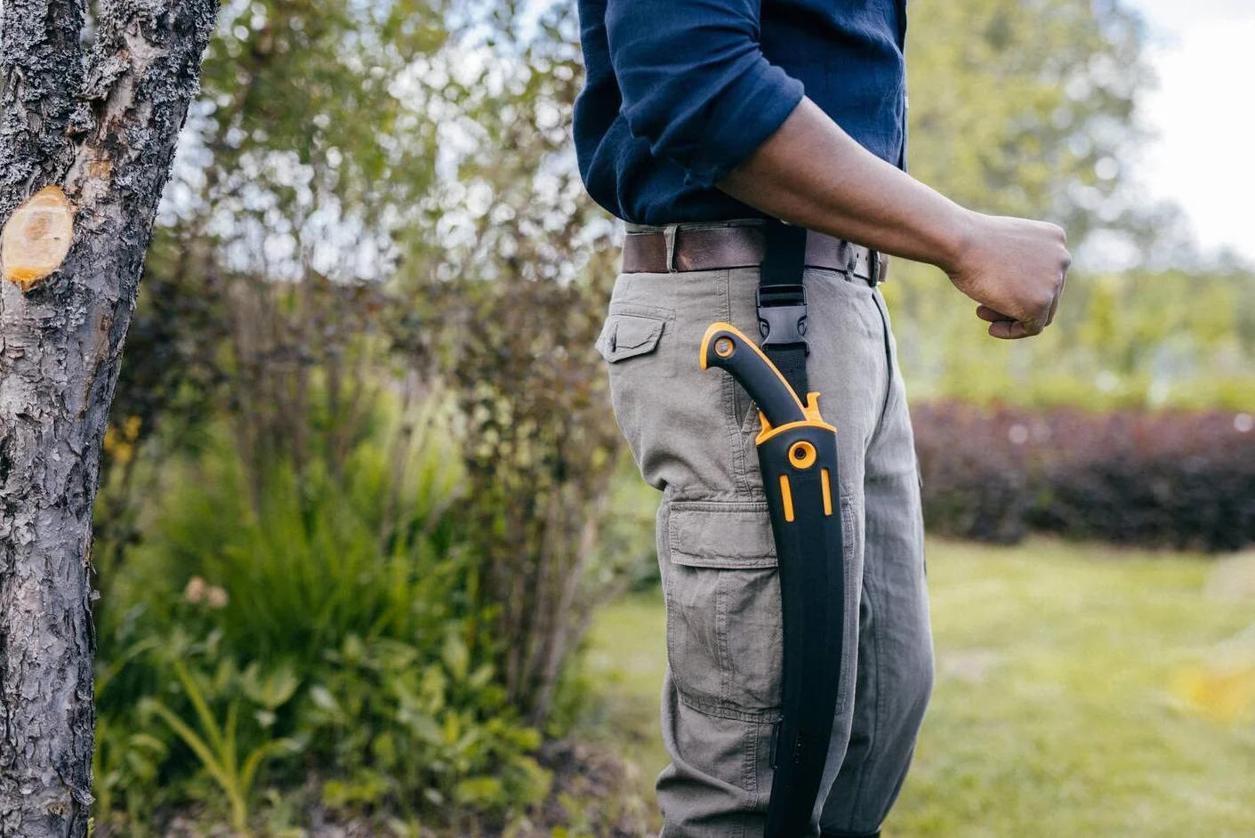 Fiskars Piła profesjonalna SW-330 do świeżego drewna, grube zęby, stalowe ostrze