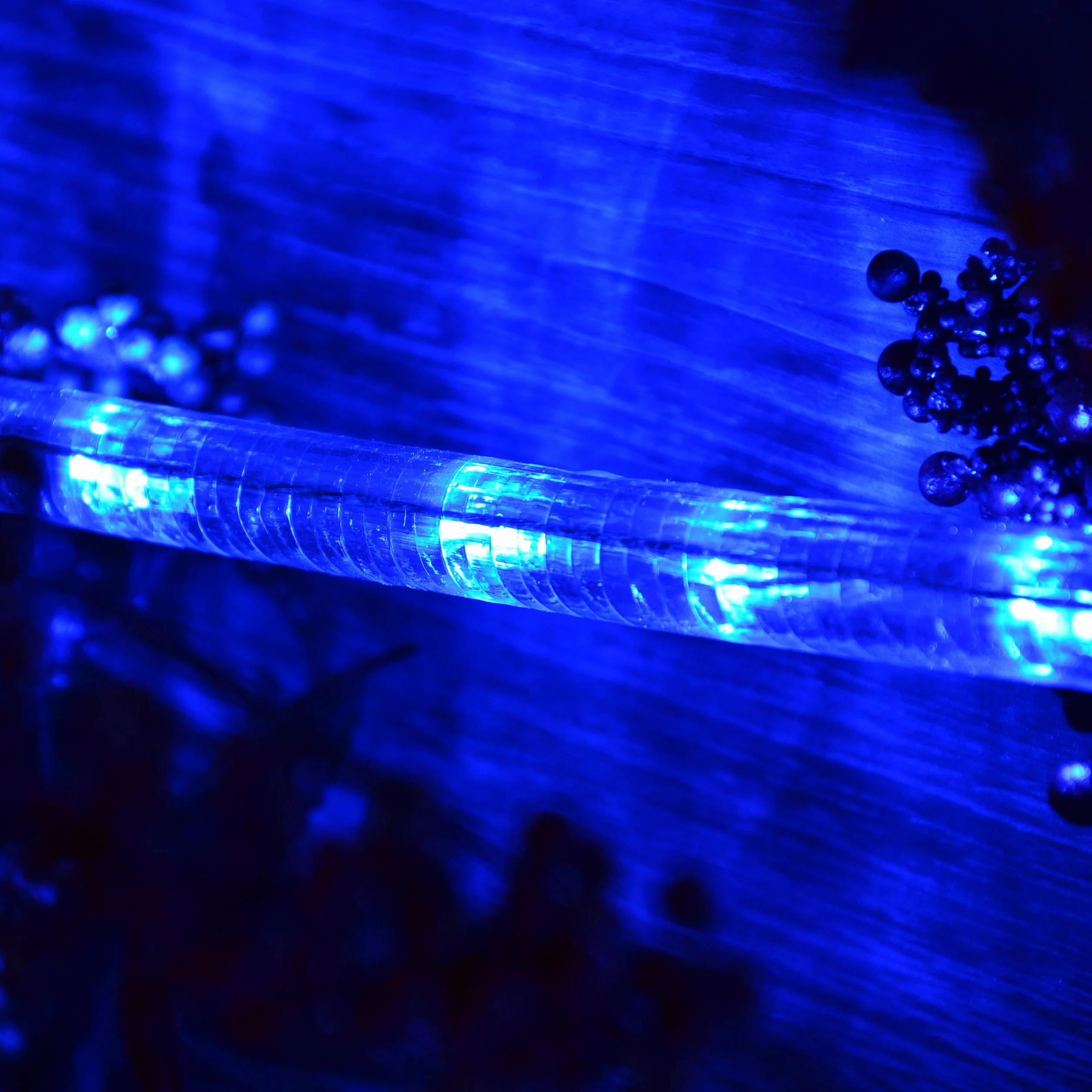 Wąż świetlny LED, 10 m, 240 diod LED, niebieski, do użytku wewnątrz i na zewnątrz, energooszczędna dekoracja do ogrodu, na święta, Boże Narodzenie, wesele, długość całkowita ok. 11,50 m