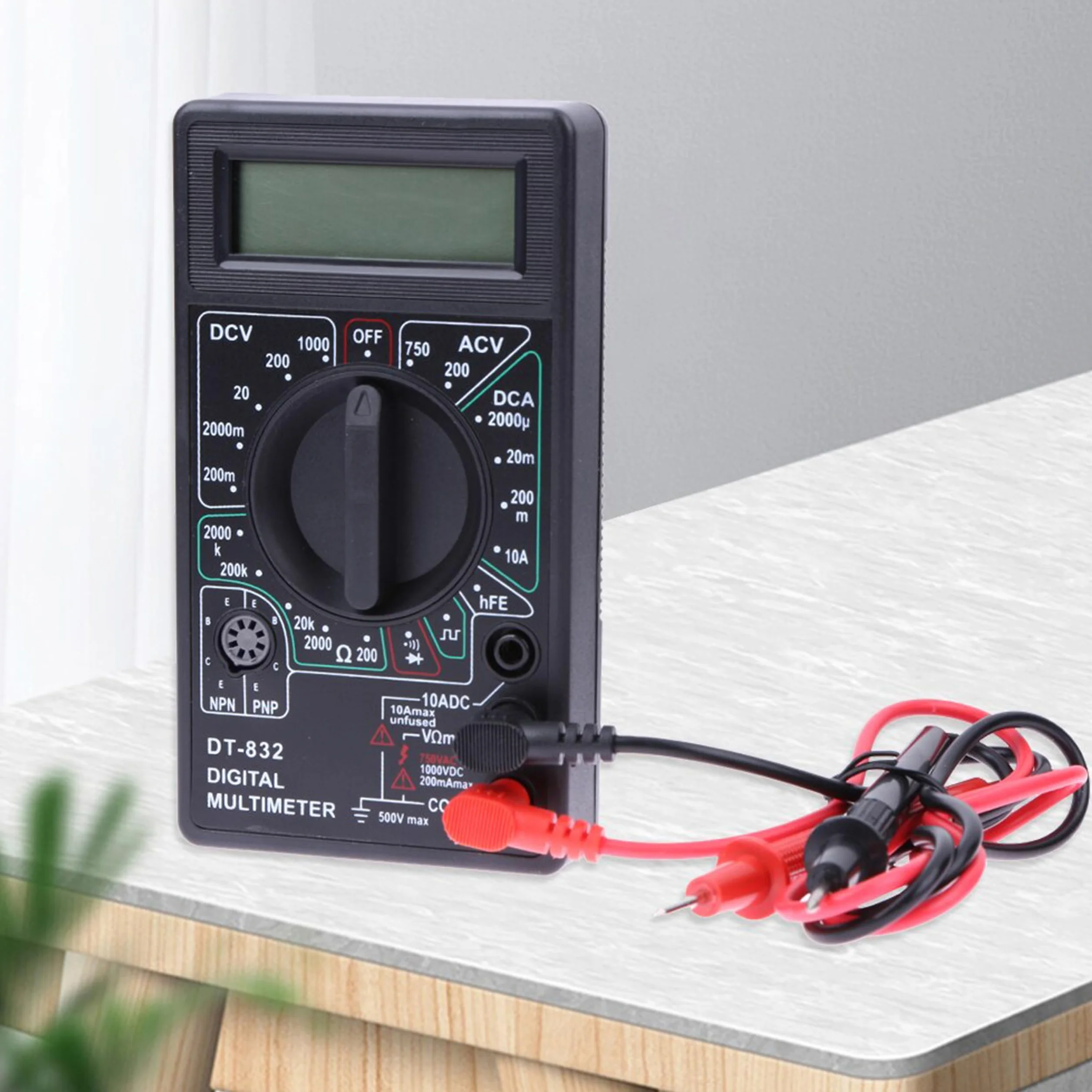 Retoo Multimetr cyfrowy LCD miernik AC/DC 0-5A napięcie prąd rezystancja częstotliwość diody czarny