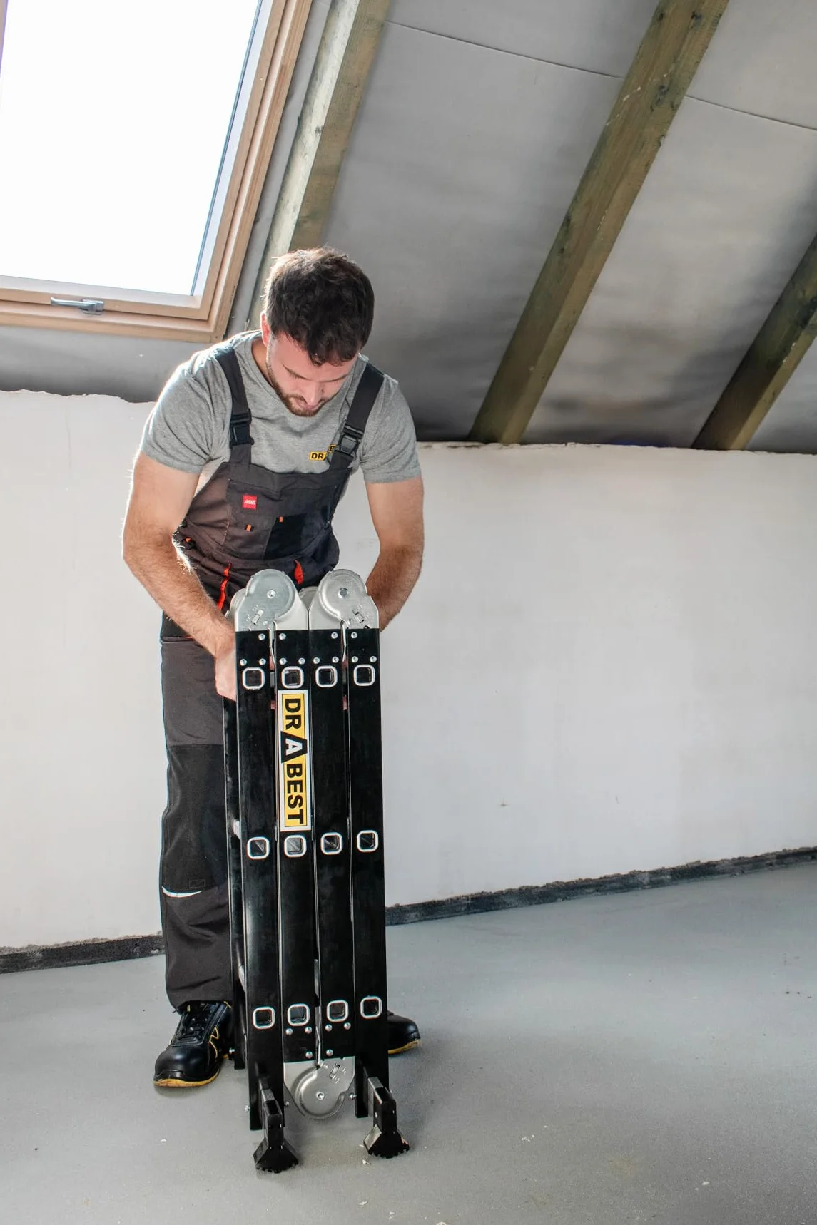 DRABEST Drabina uniwersalna wielofunkcyjna przegubowa składana 4x3 stopnie – Solidna konstrukcja – Aluminium + stal – Maksymalne obciążenie 125 kg – 0,32 x 0,98 x 0,25 m