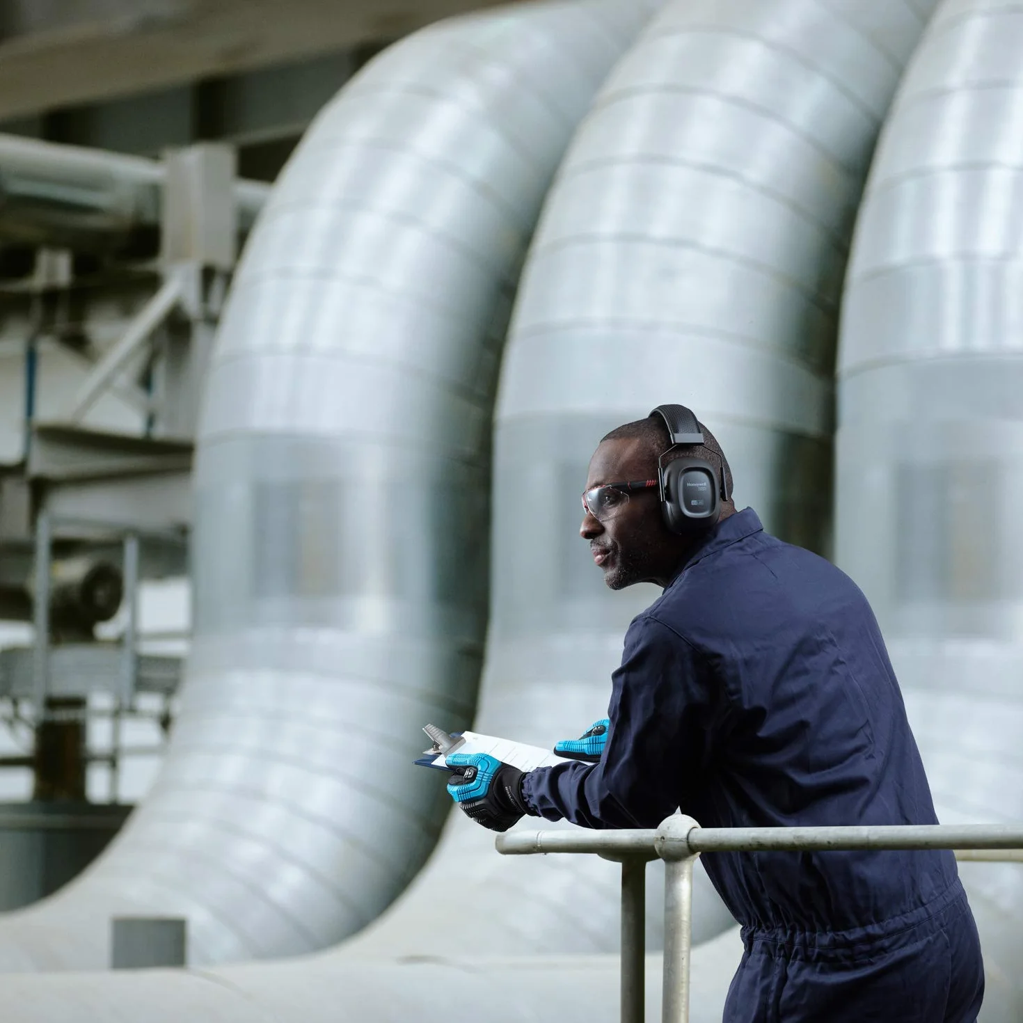 Honeywell Howard Leight VS130 VeriShield pasywne nauszniki SNR 35dB