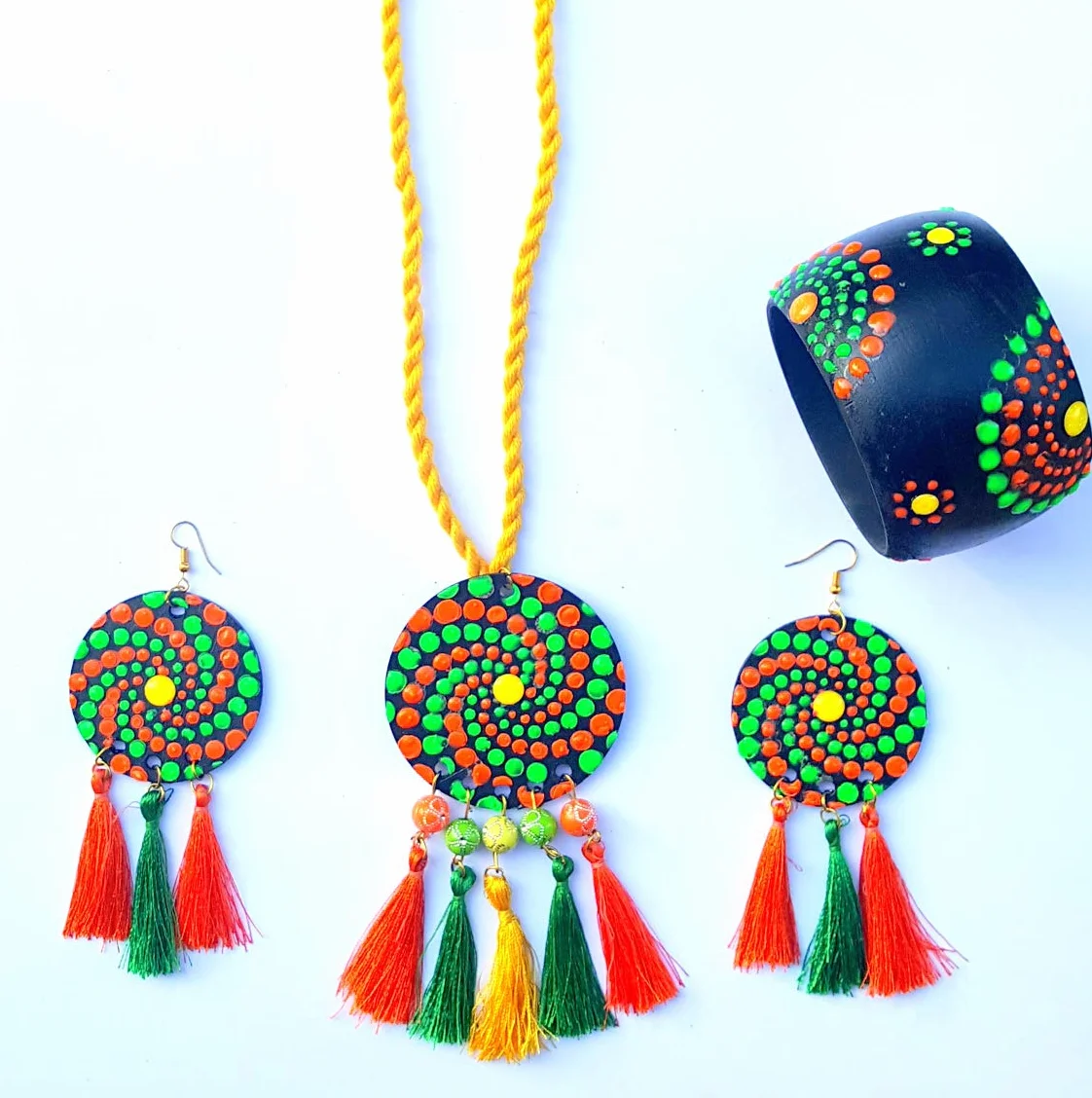 CrafTreat Szablony mandali w kropki 4 sztuki 6x6 cali do malowania DIY