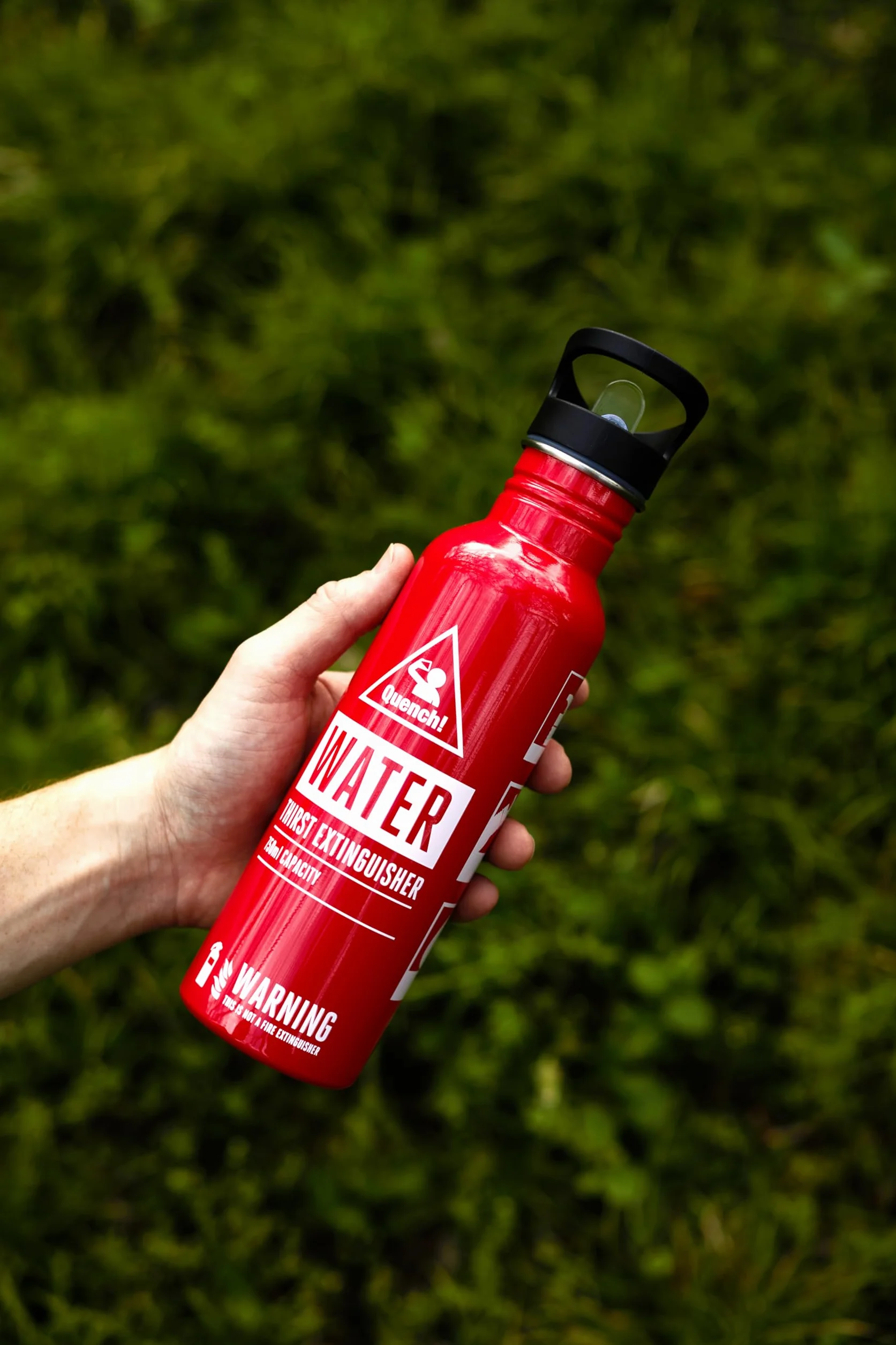 Gentlemen's Hardware Gaśnica ze stali nierdzewnej butelka na wodę 750 ml