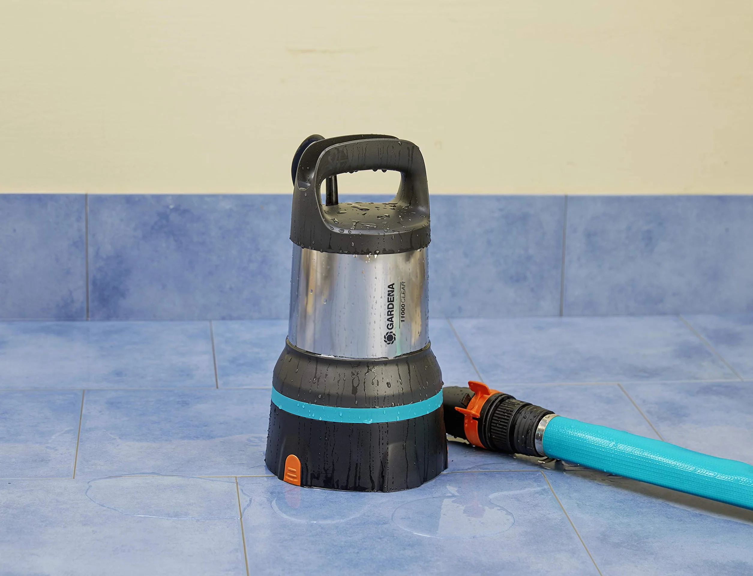 Gardena pompa zanurzeniowa 11000 aquasensor 450 W do czystej wody