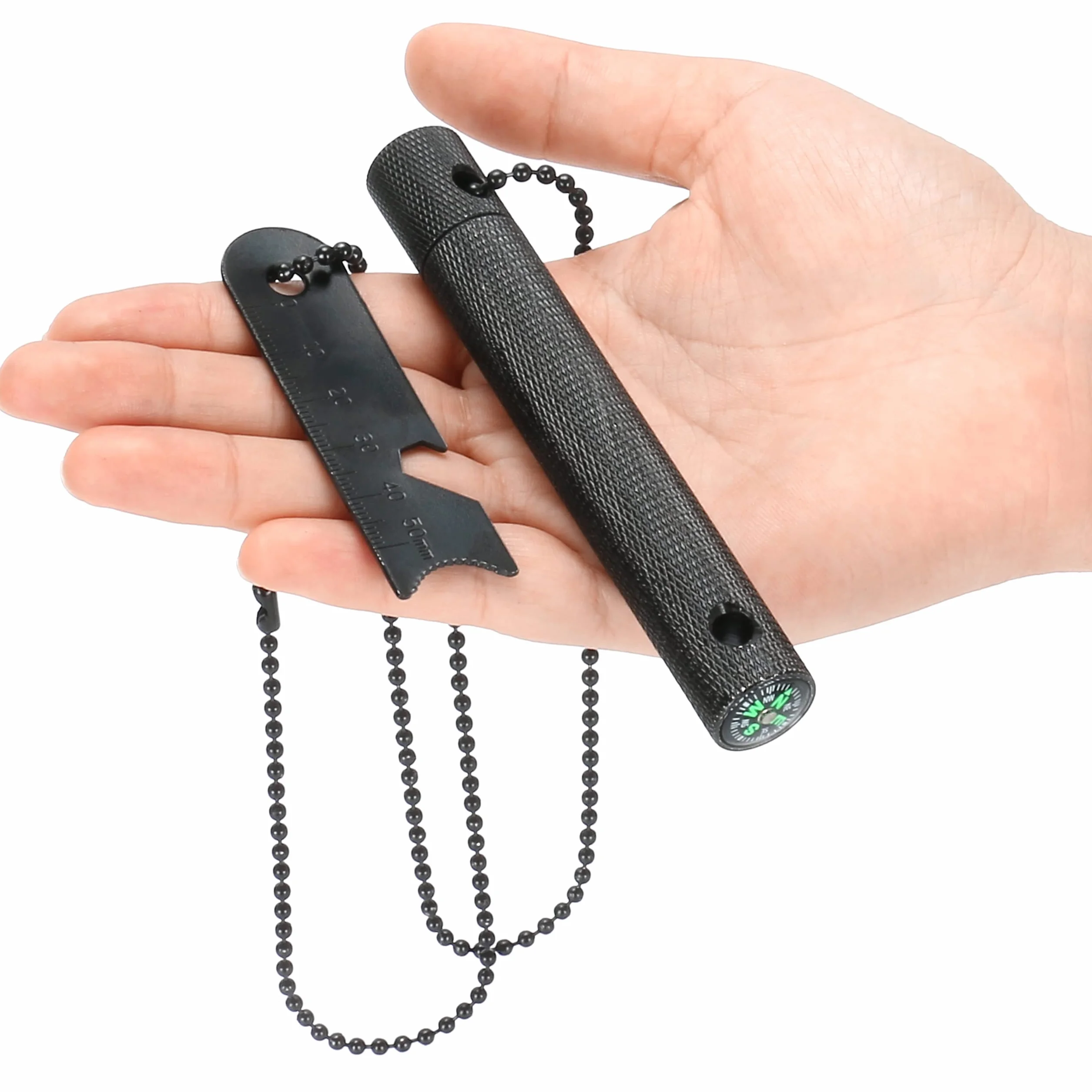 Krzesiwo krzesiwo w wytrzymałej aluminiowej obudowie w kolorze srebrnym lub czarnym, długość 6 cm 9000