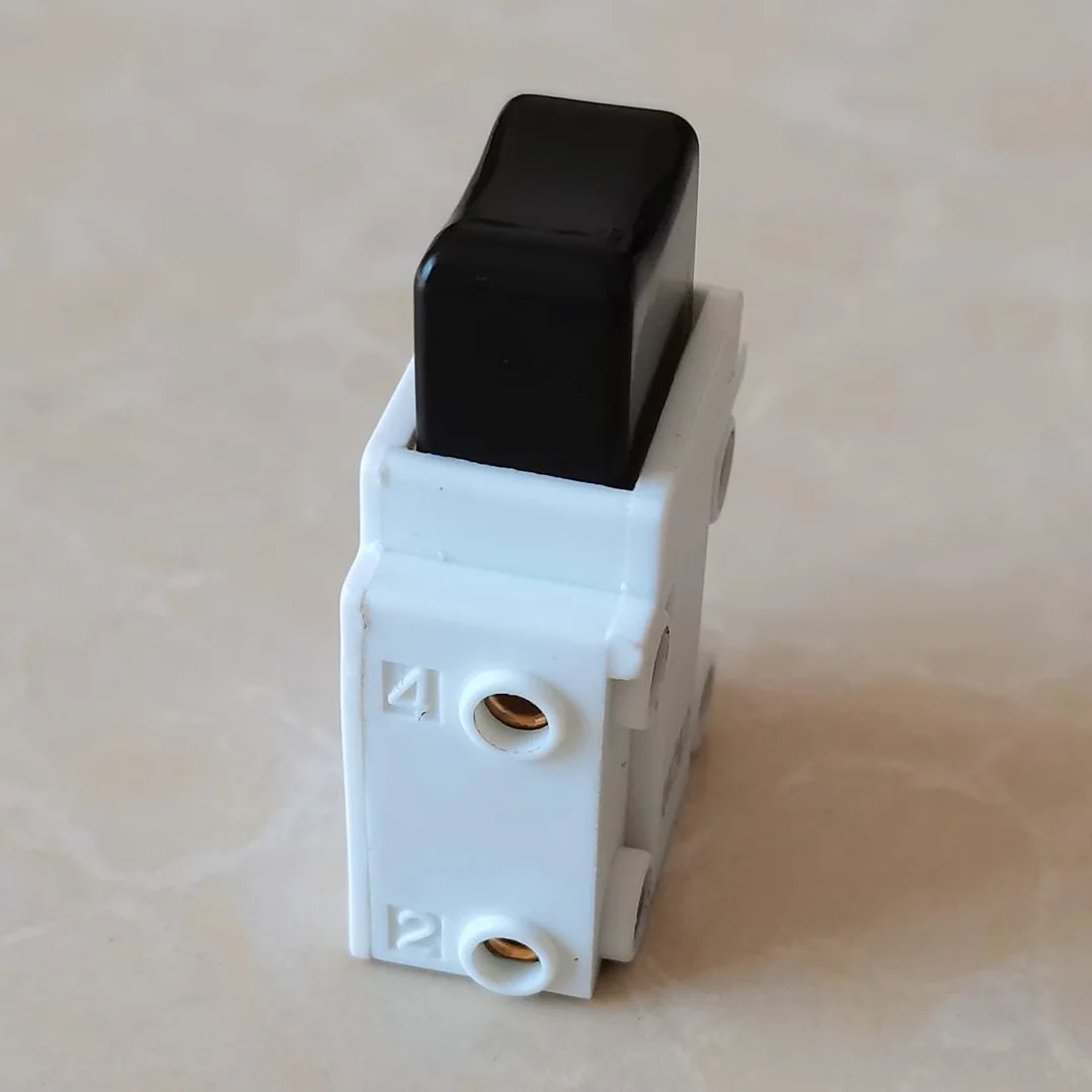 KEDU HY37 przełącznik spustowy 17A 125V 12A 250V TUV