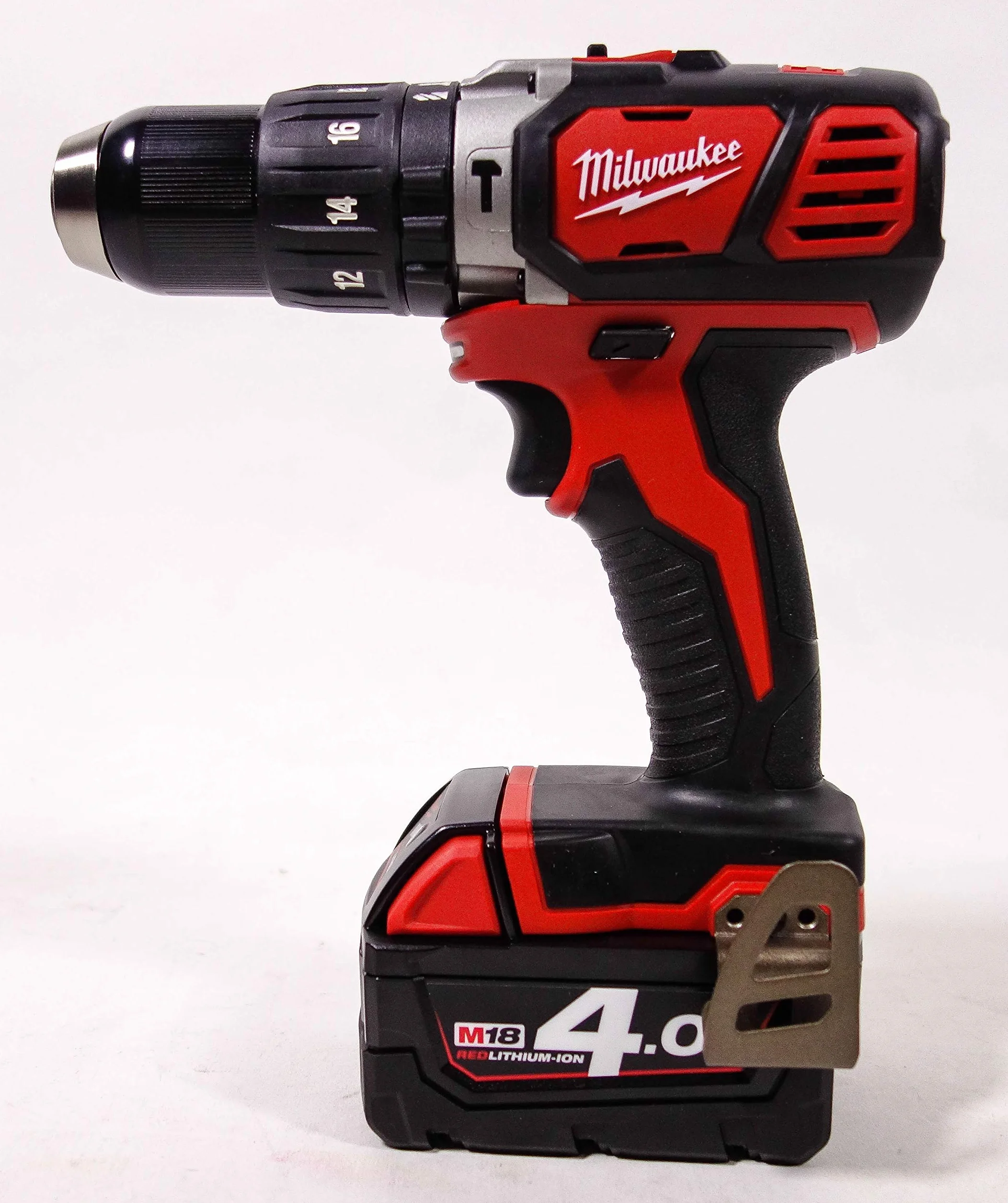 Milwaukee M18 BPD-402C Wiertarka Udarowa 18V 4,0 Ah 60 Nm 2 Poziomy Prędkości