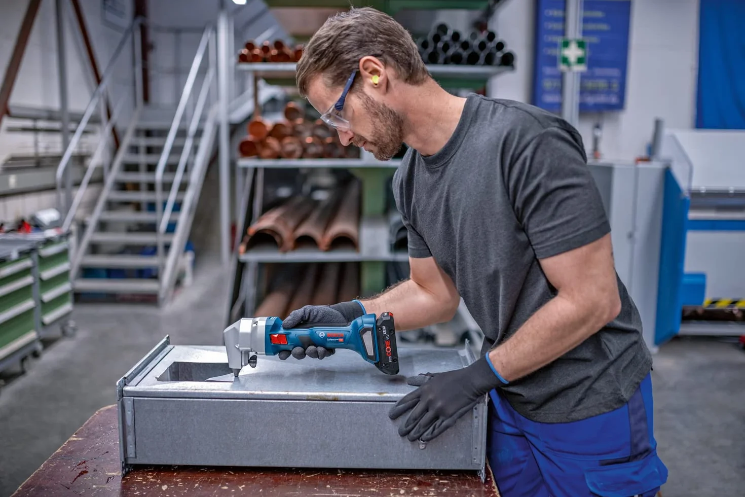 Bosch Professional GNA 18V-16 E akumulatorowy rozdzierak 18V