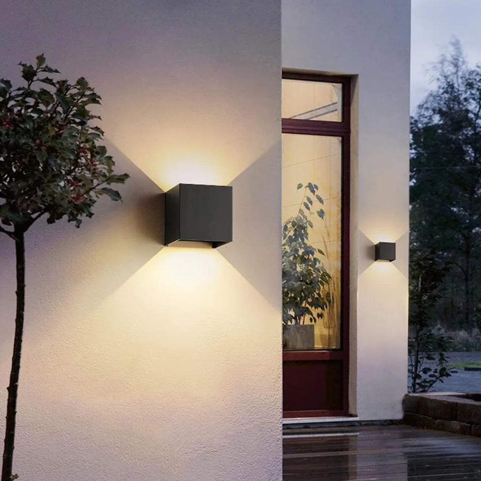 ERWEY LED kinkiet zewnętrzny IP54 12W regulowany czarny